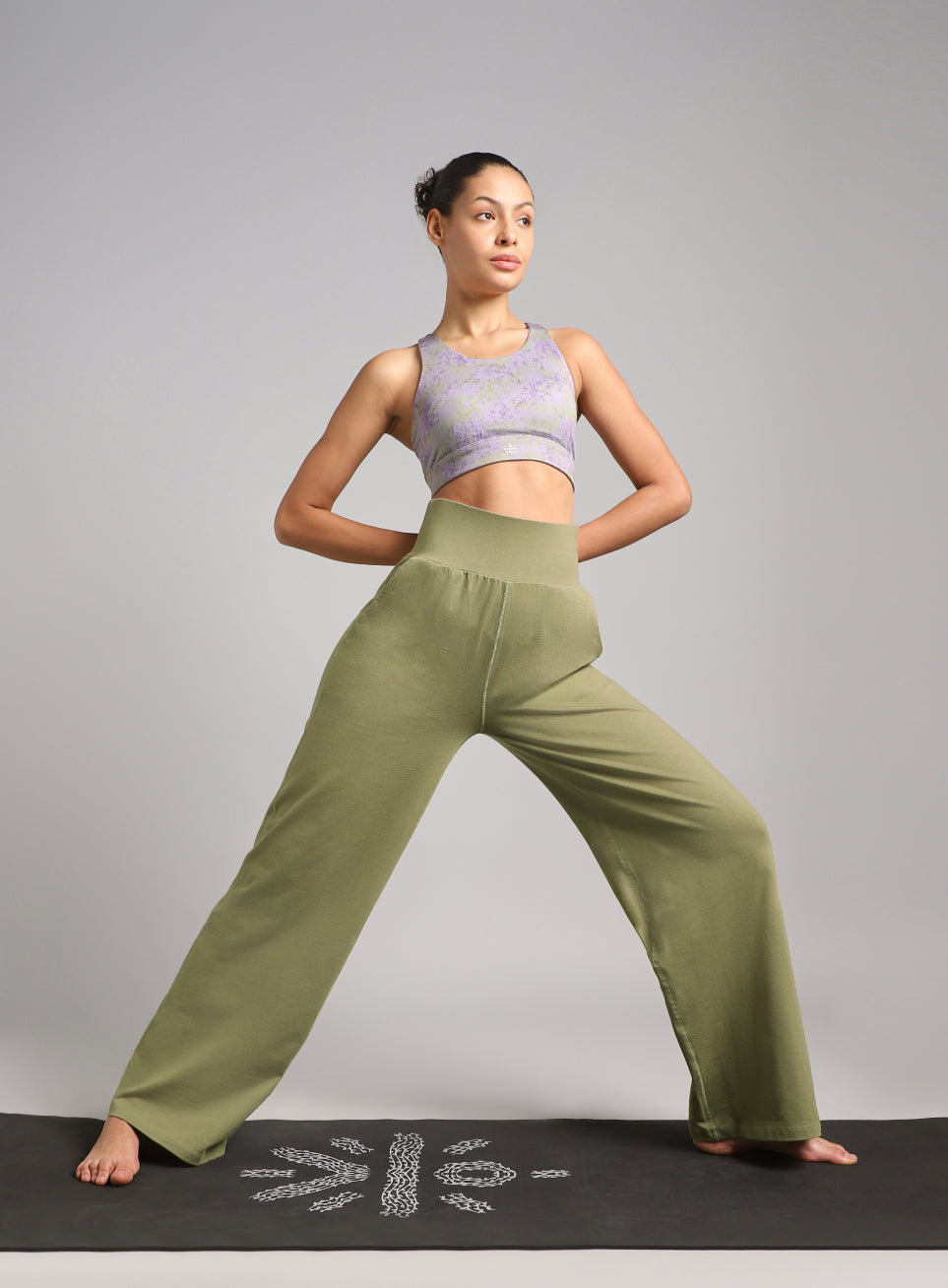 Women's Olive Flow Form Yoga Straight Pants