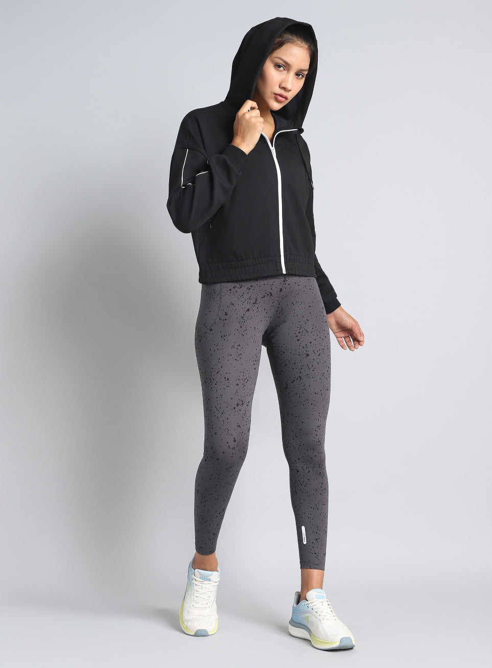 Women's Black Workout Essential Cropped Jacket