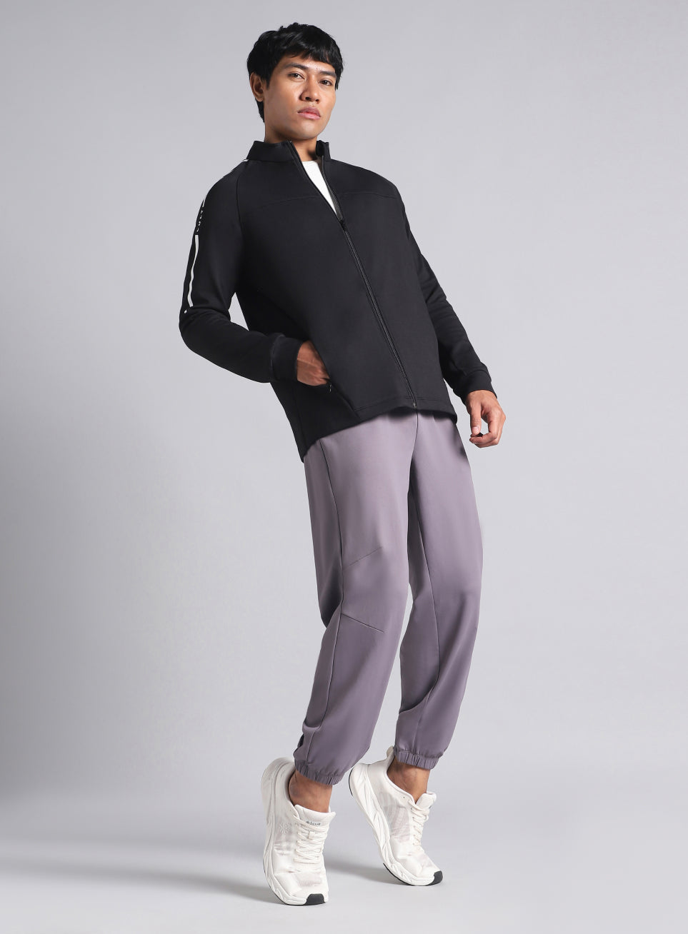 Men's Black Training Essential Mid Layer Jacket