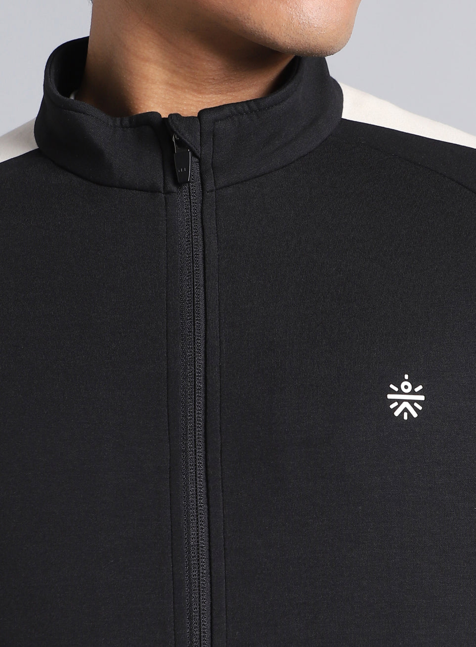 Men's Black Workout Essential Mid Layer Jacket