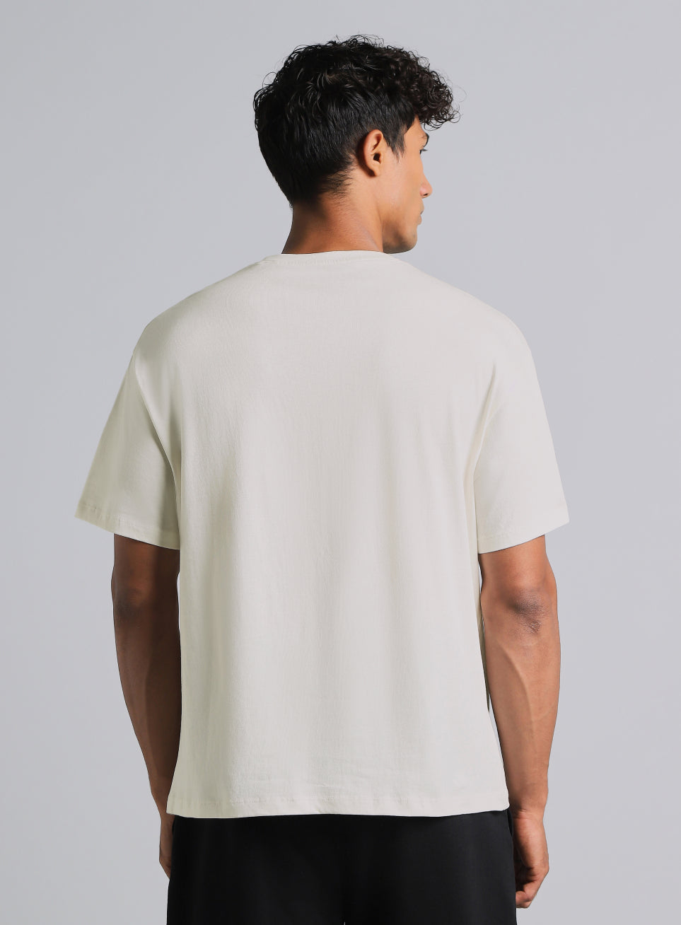 Cult Men's Off White in Motion Graphic Relaxed Fit T-shirt