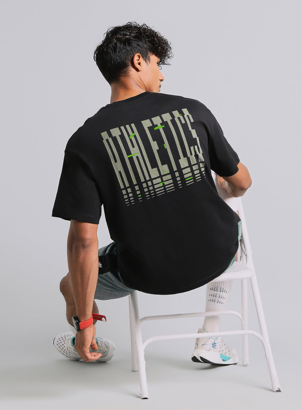 Men's Black True Athletics Graphic Relaxed Fit T-shirt