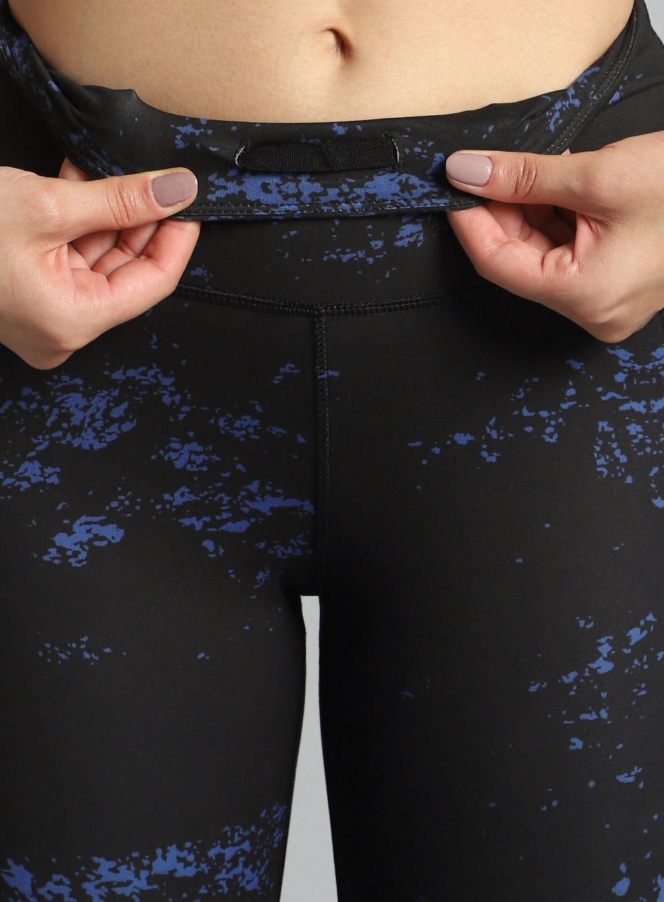 Women's Black Printed Train All Day COMFlex Tights