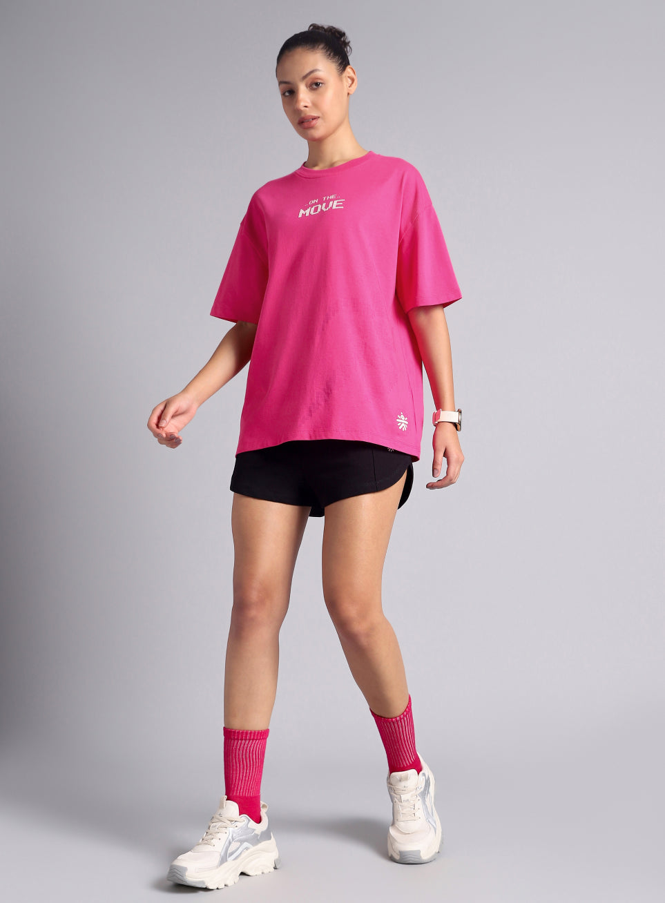 Women's Pink On The Move Graphic Oversized Fit T-shirt