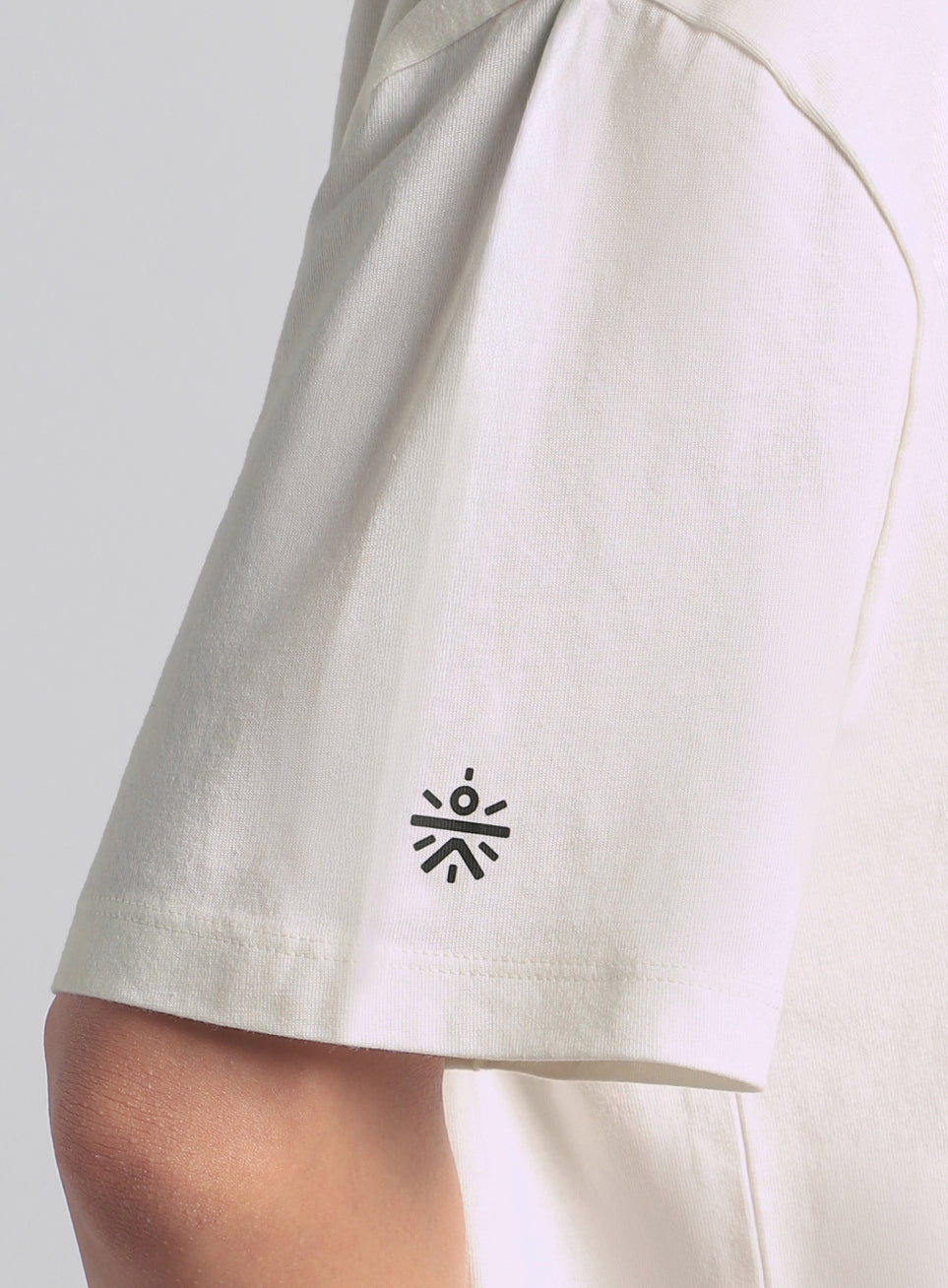 Women's Off White Stay In Motion T-shirt