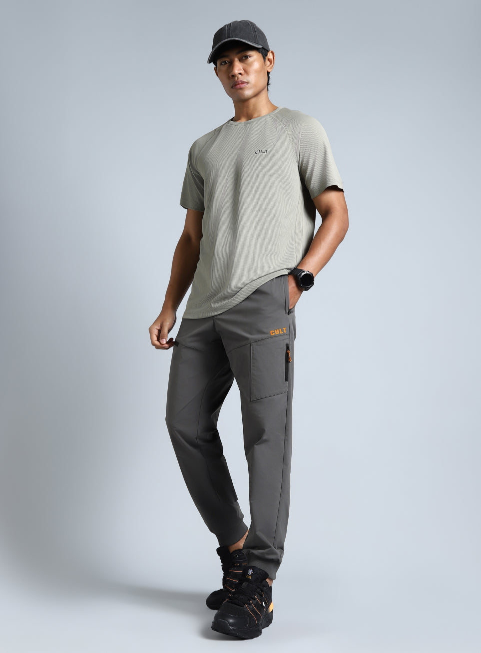 Men's Dark Grey Metro City Travel Jogger