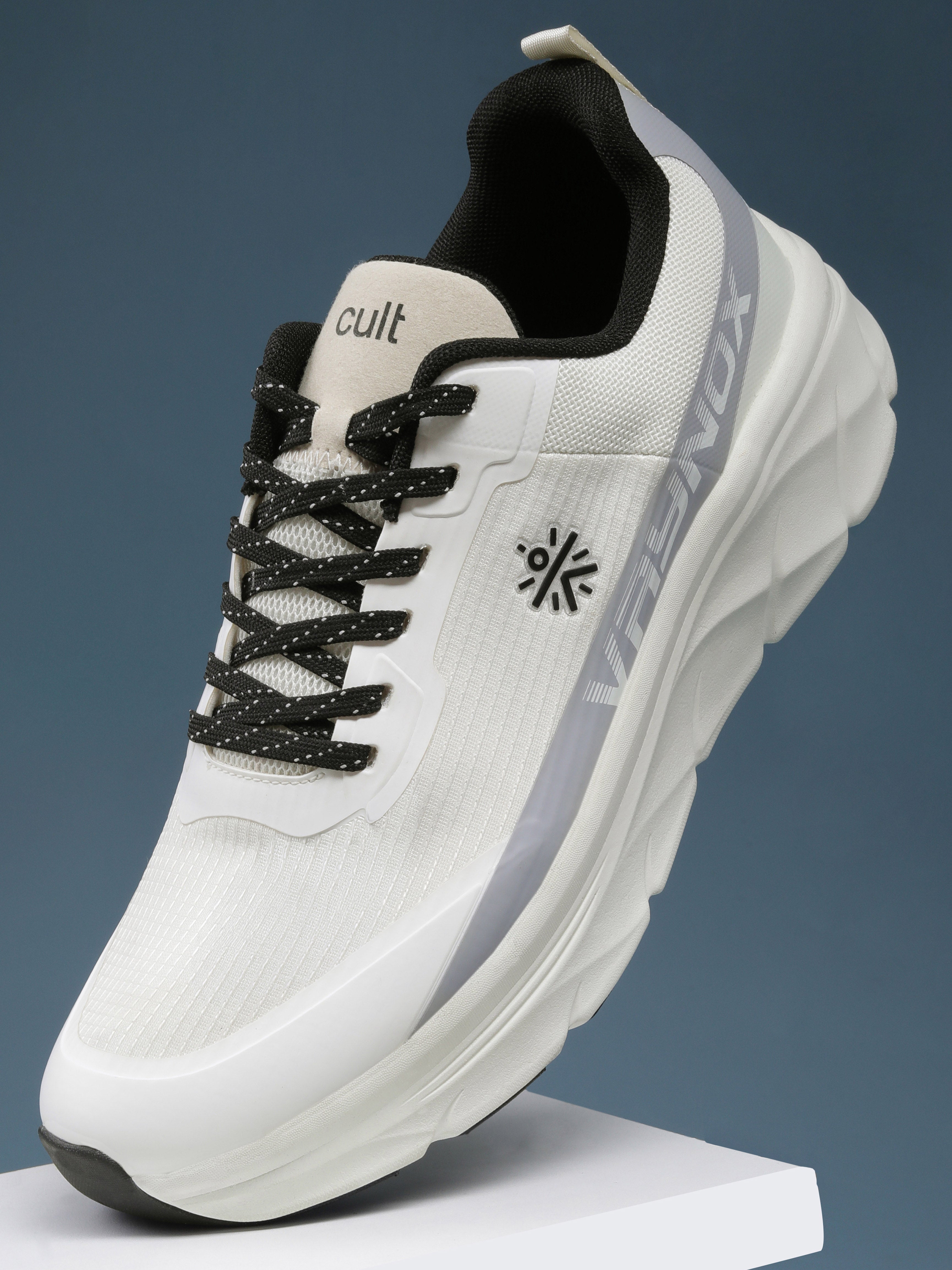 cult Men's Vaynox Walking Shoes - White