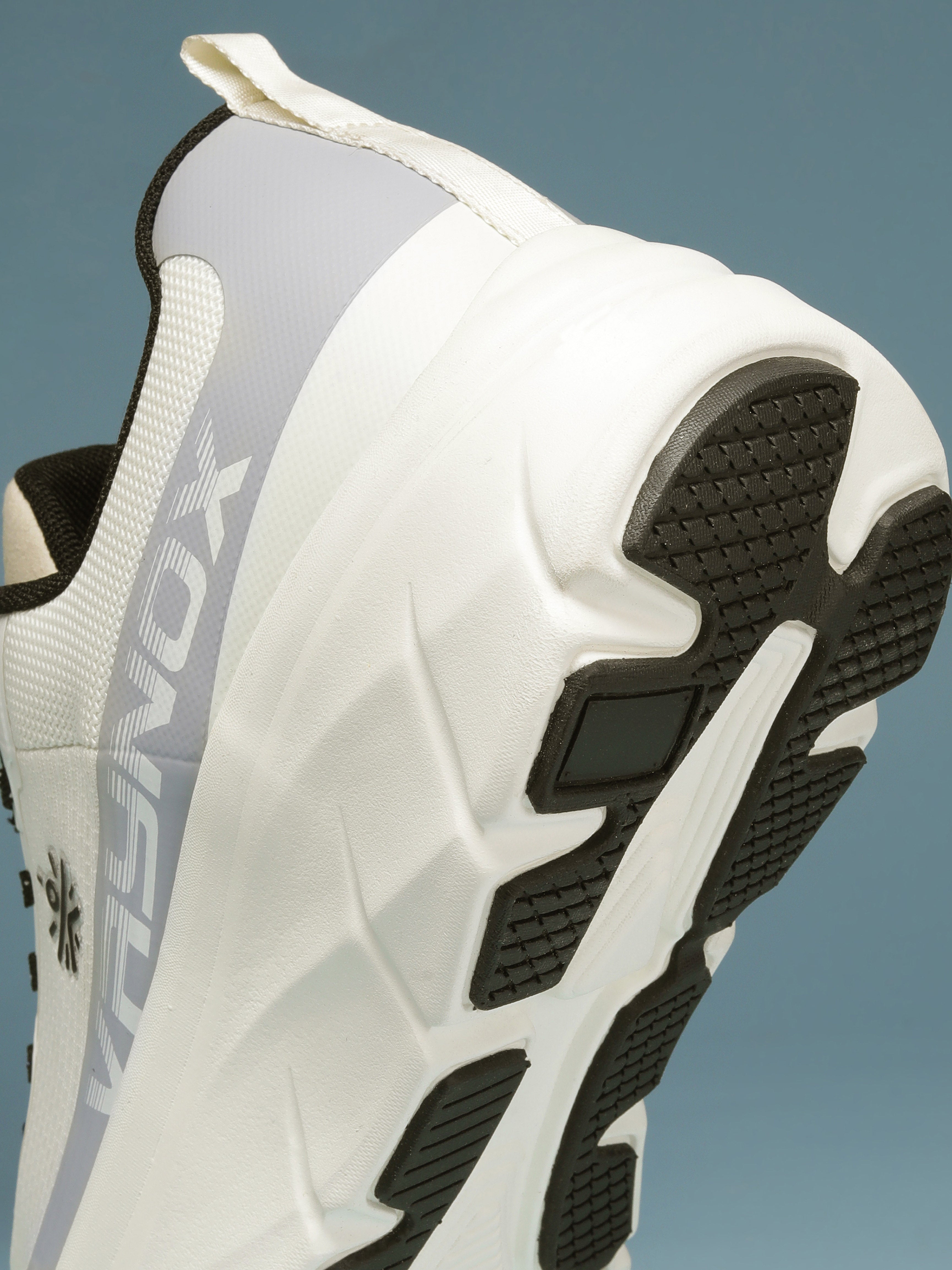 cult Men's Vaynox Walking Shoes - White