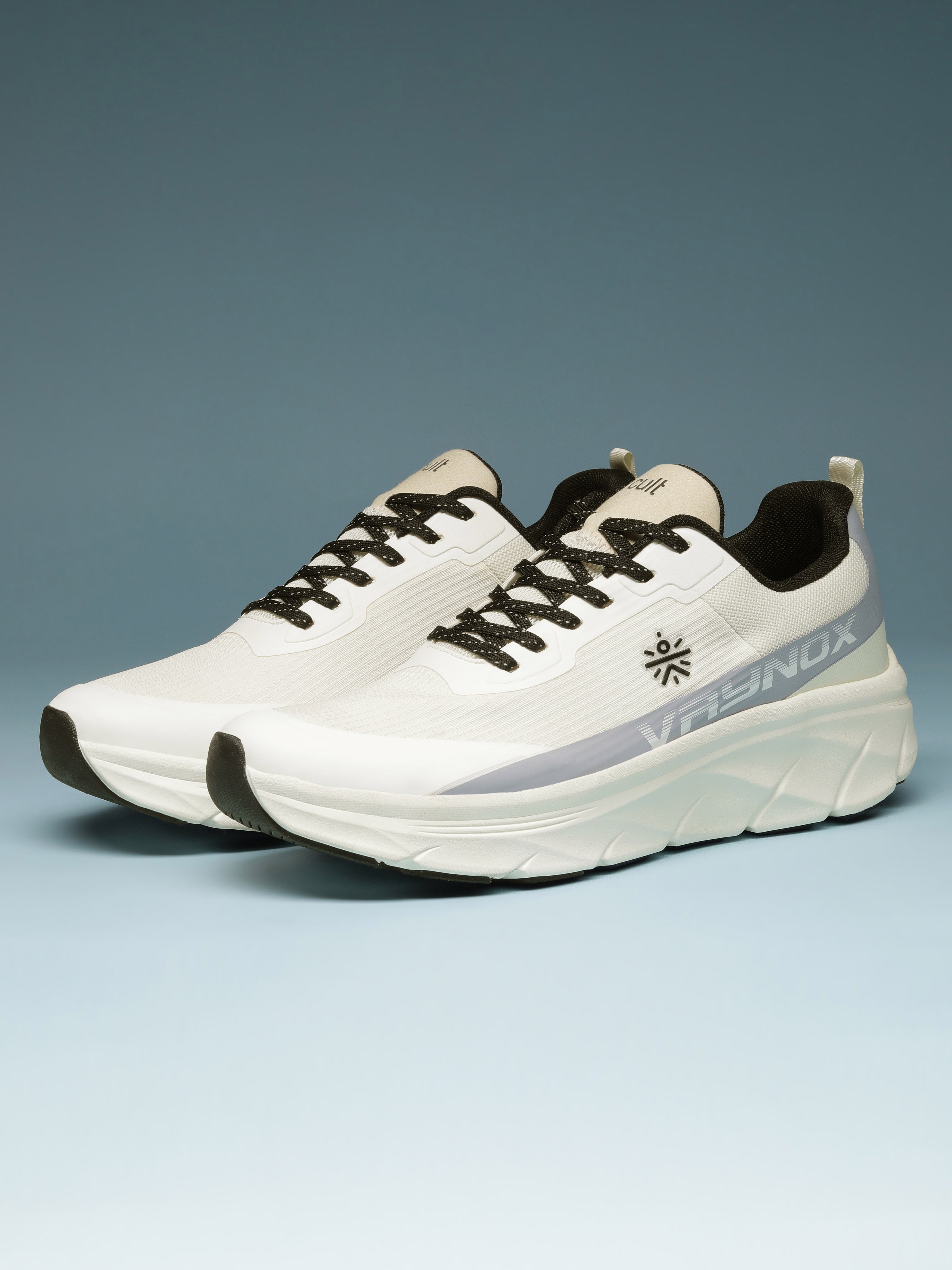 cult Men's Vaynox Walking Shoes - White