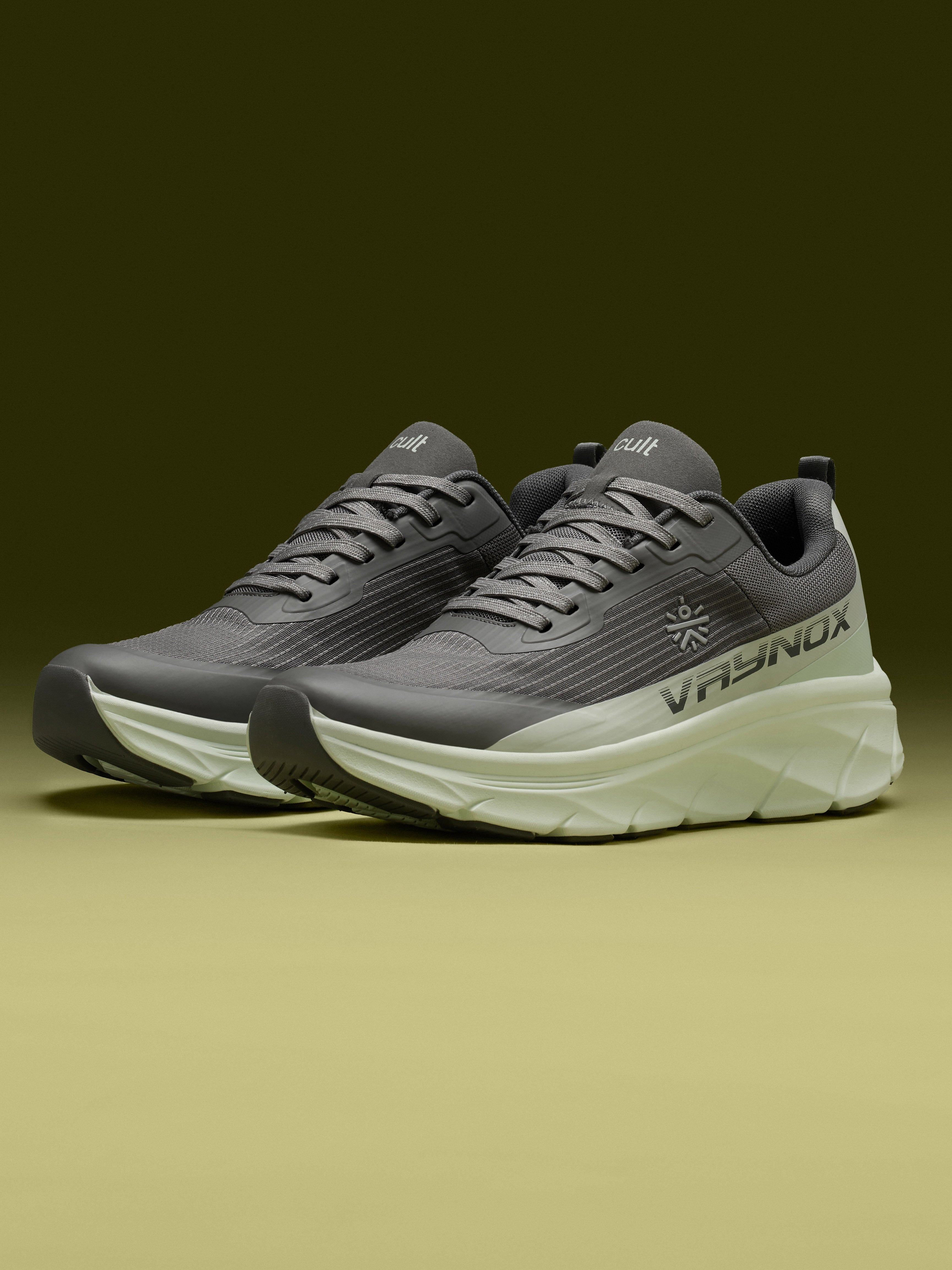 cult Men's Vaynox Walking Shoes - Grey