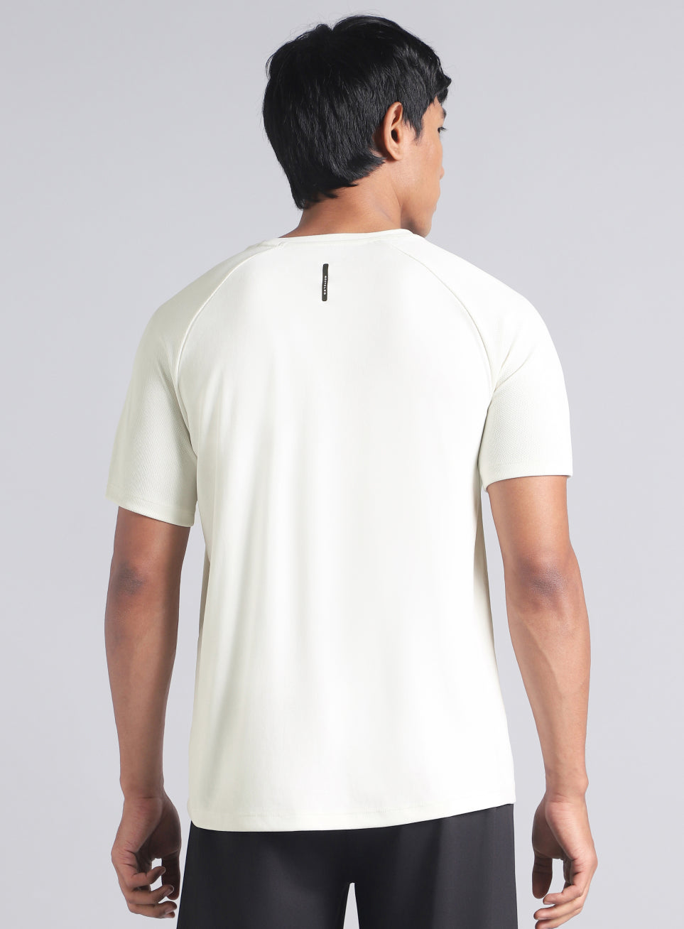 Men's Off White Training Essential Recycled Poly T-shirt