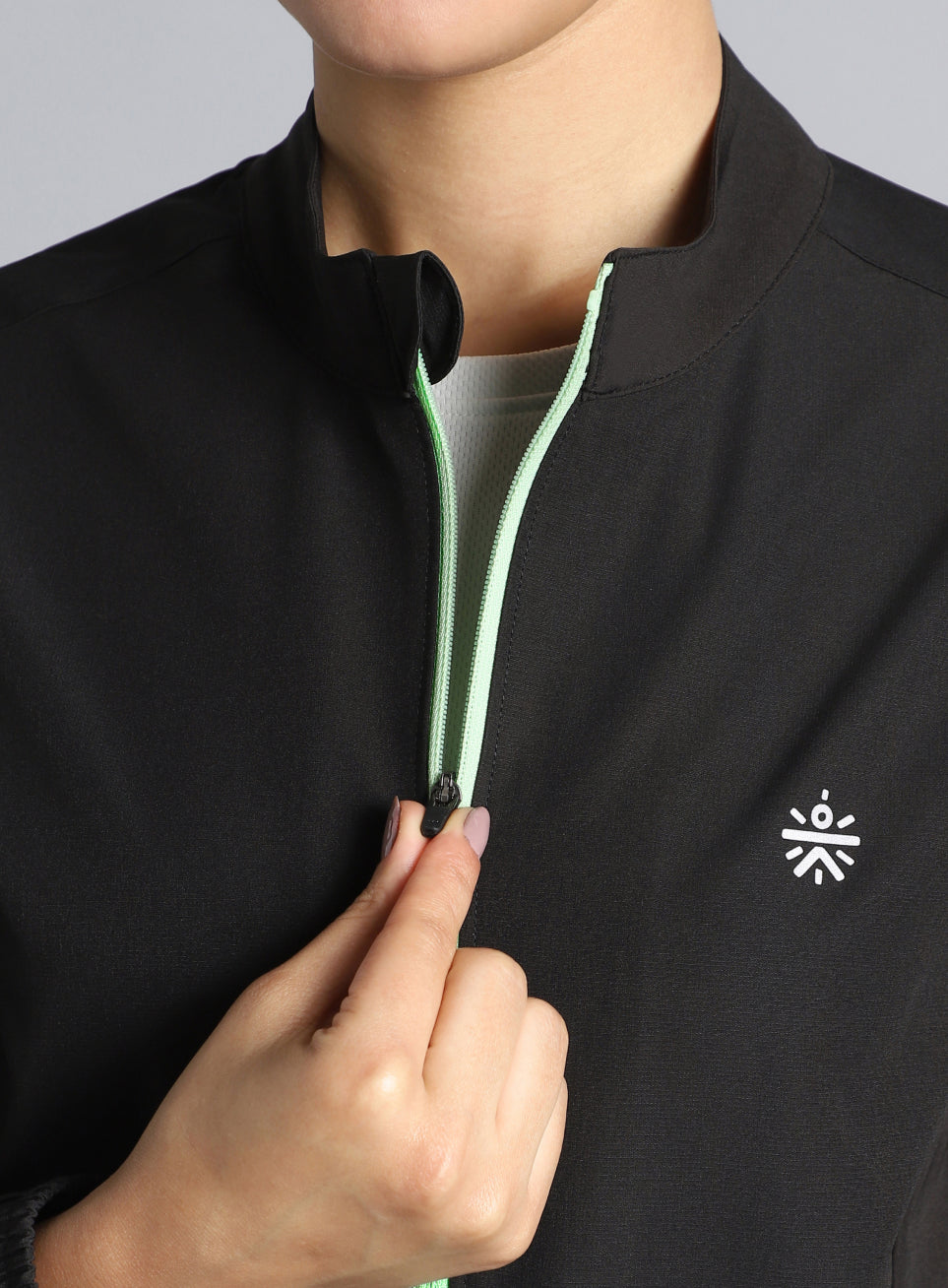 Women's Black Runner's Pro Lightweight Jacket