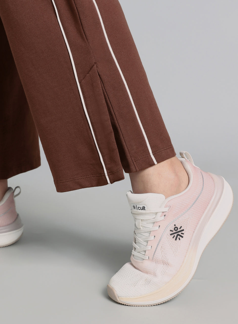 Women's Brown Community Straight Trackpants