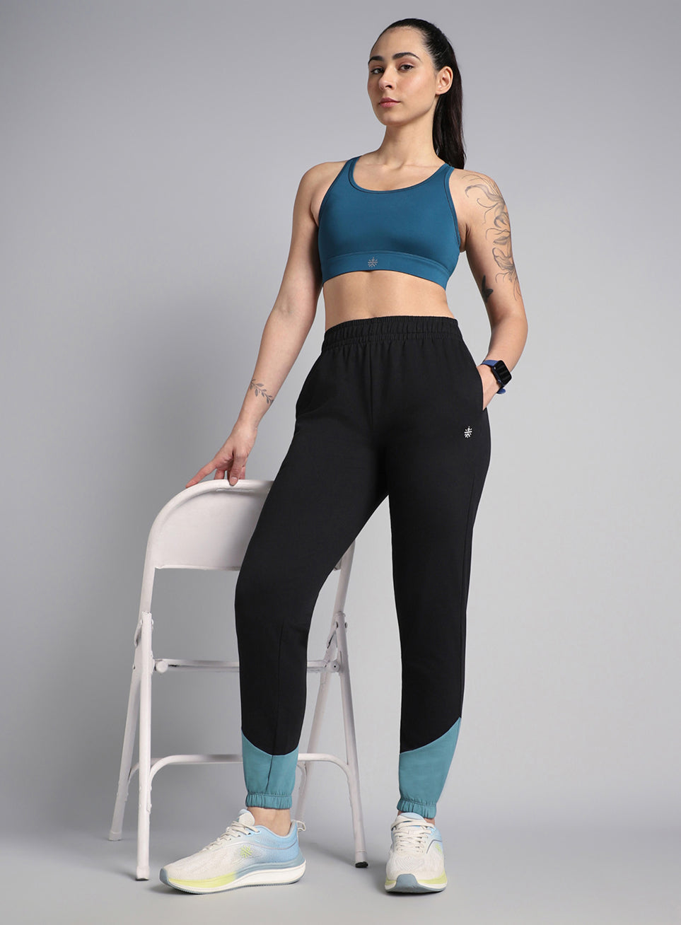 Women's Black Play in Leisure Joggers