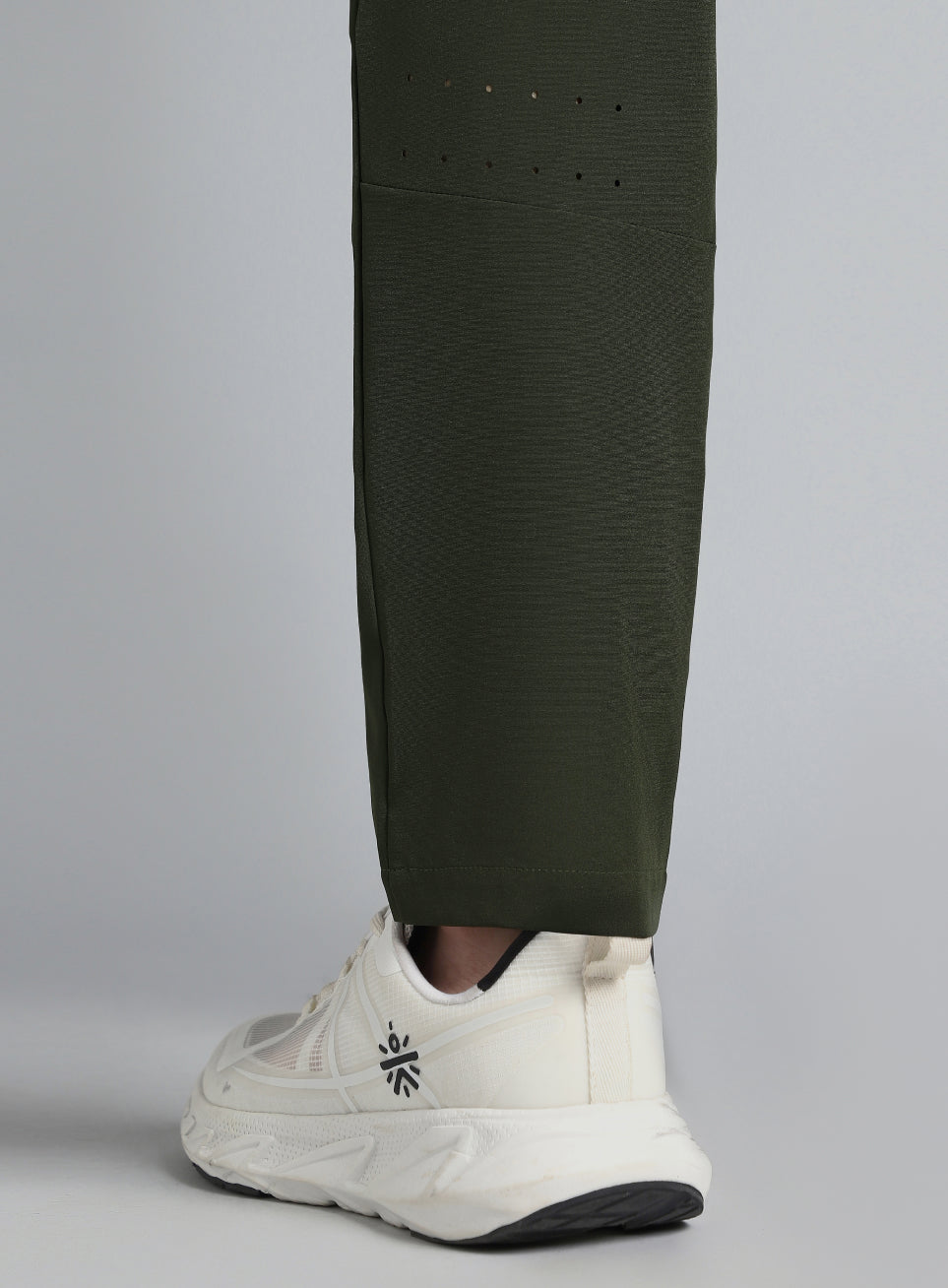 Men's Olive Running Essential Trackpants