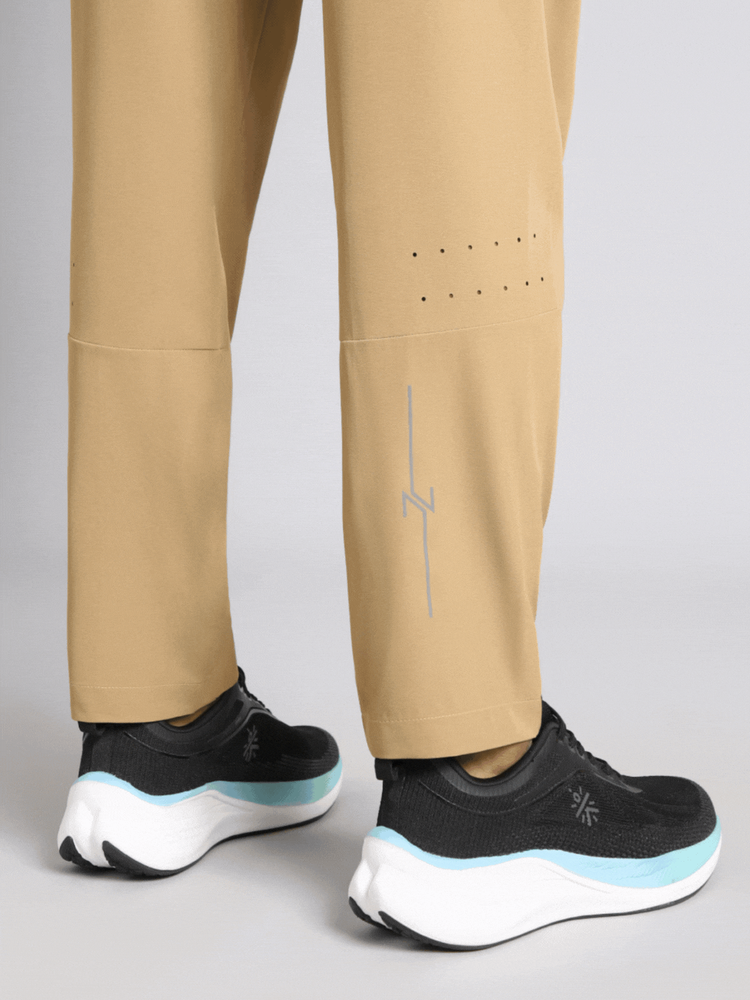 Men's Beige Running Essential Trackpants