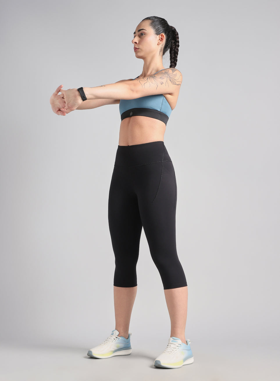 Women's Black Everyday Run Cropped Length COMFlex Tights