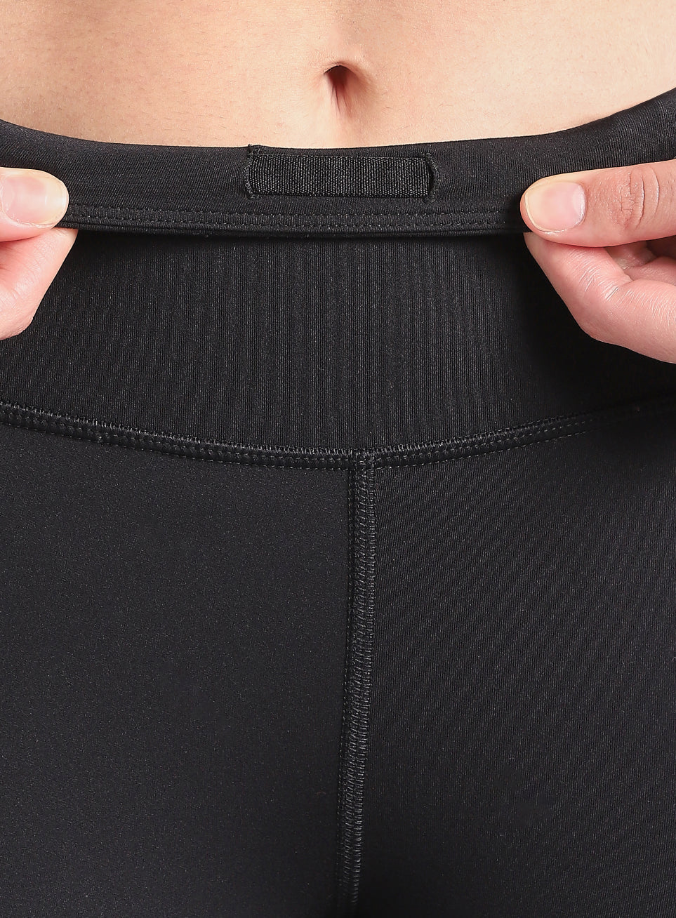 Women's Black Everyday Run Cropped Length COMFlex Tights