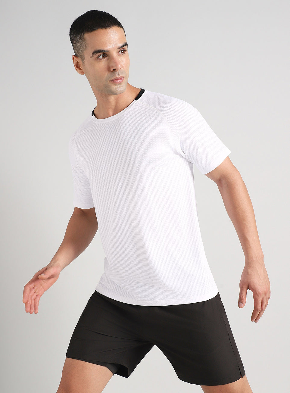 Men's Off White Ultra Runner's Technical Knit T-shirt