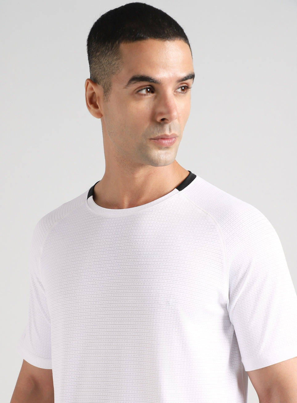 Men's Off White Ultra Runner's Technical Knit T-shirt