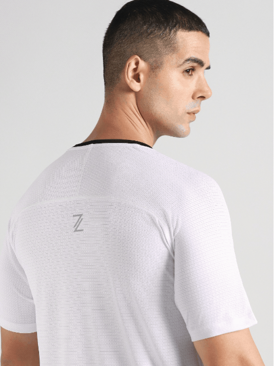 Men's Off White Ultra Runner's Technical Knit T-shirt