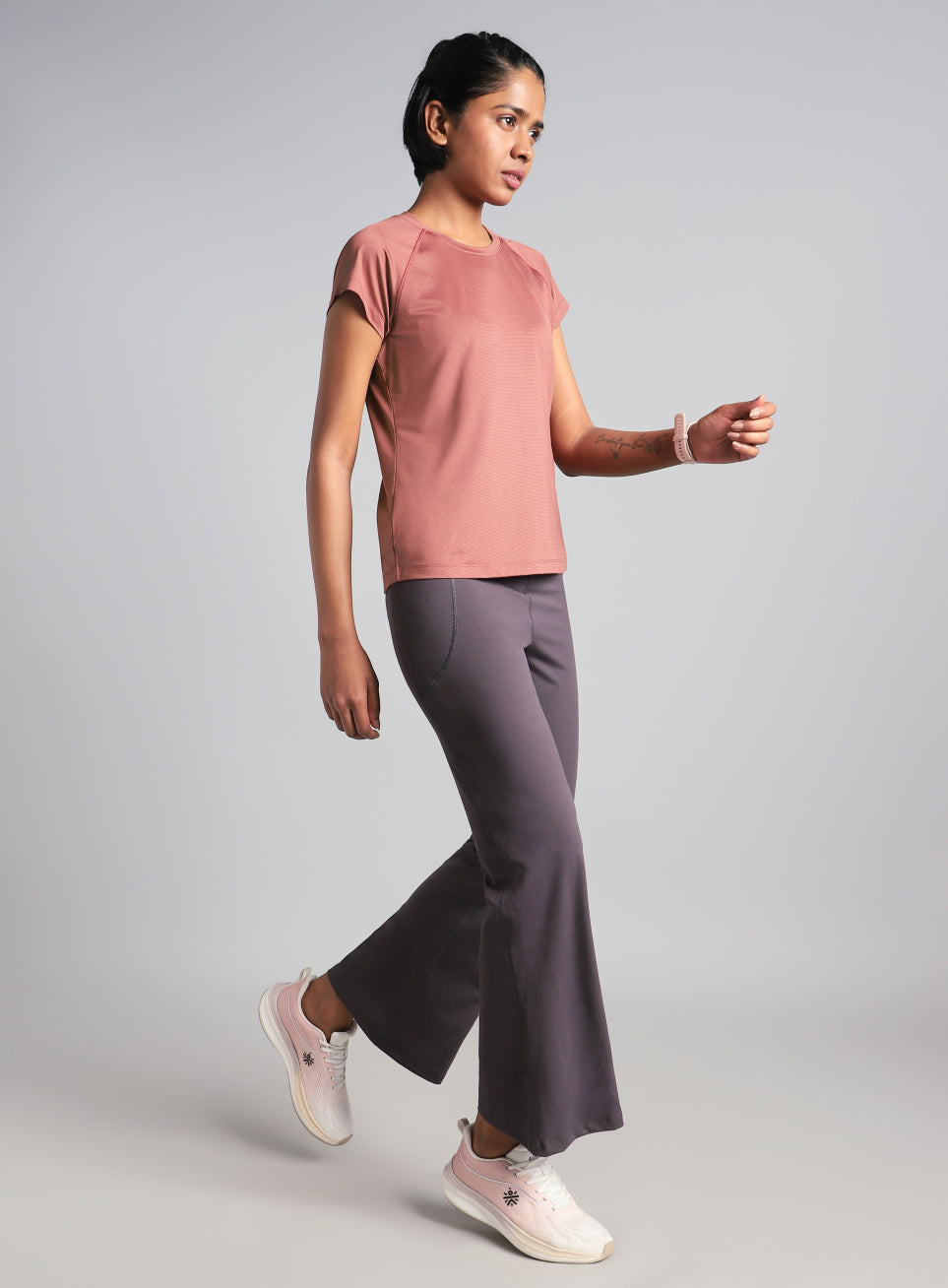 Women's Brown Spirit Run T-shirt