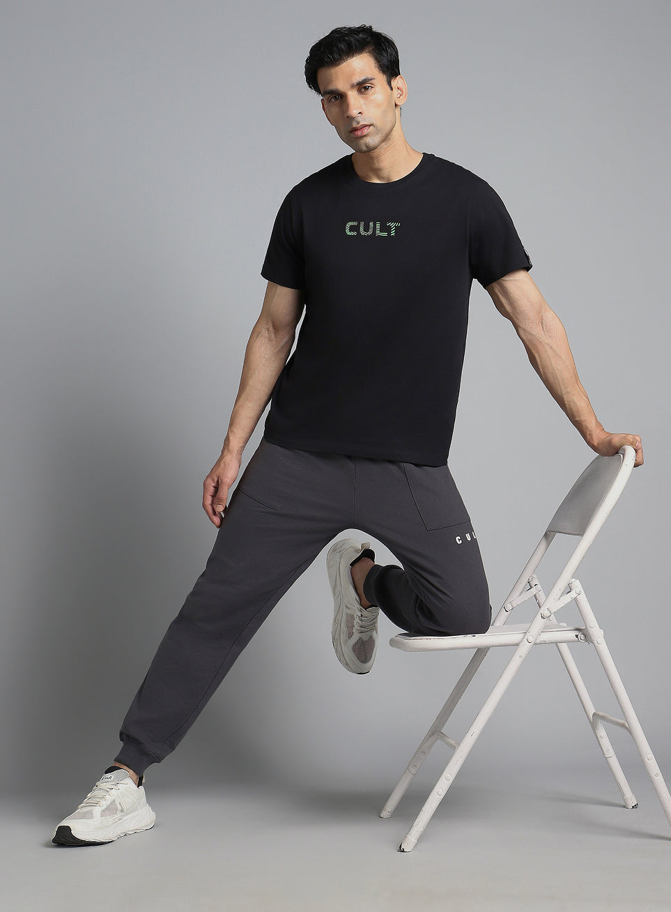 Men's Black Cult Branding Printed T-shirt