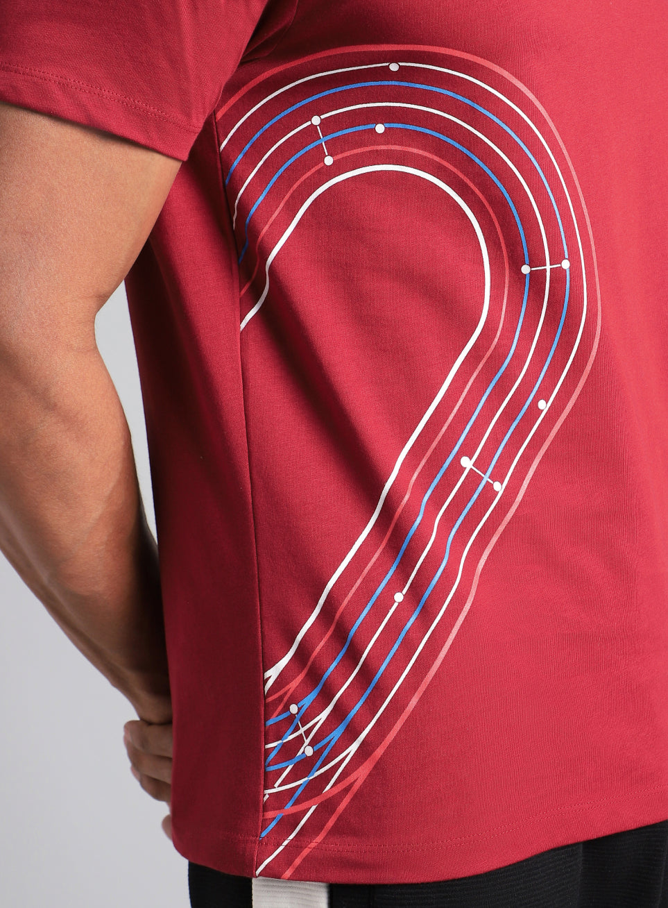 Men's Maroon In Motion Graphic T-shirt