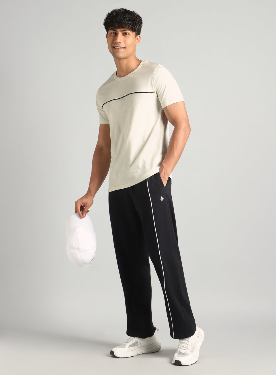Men's Off White Cult Athlete T-shirt