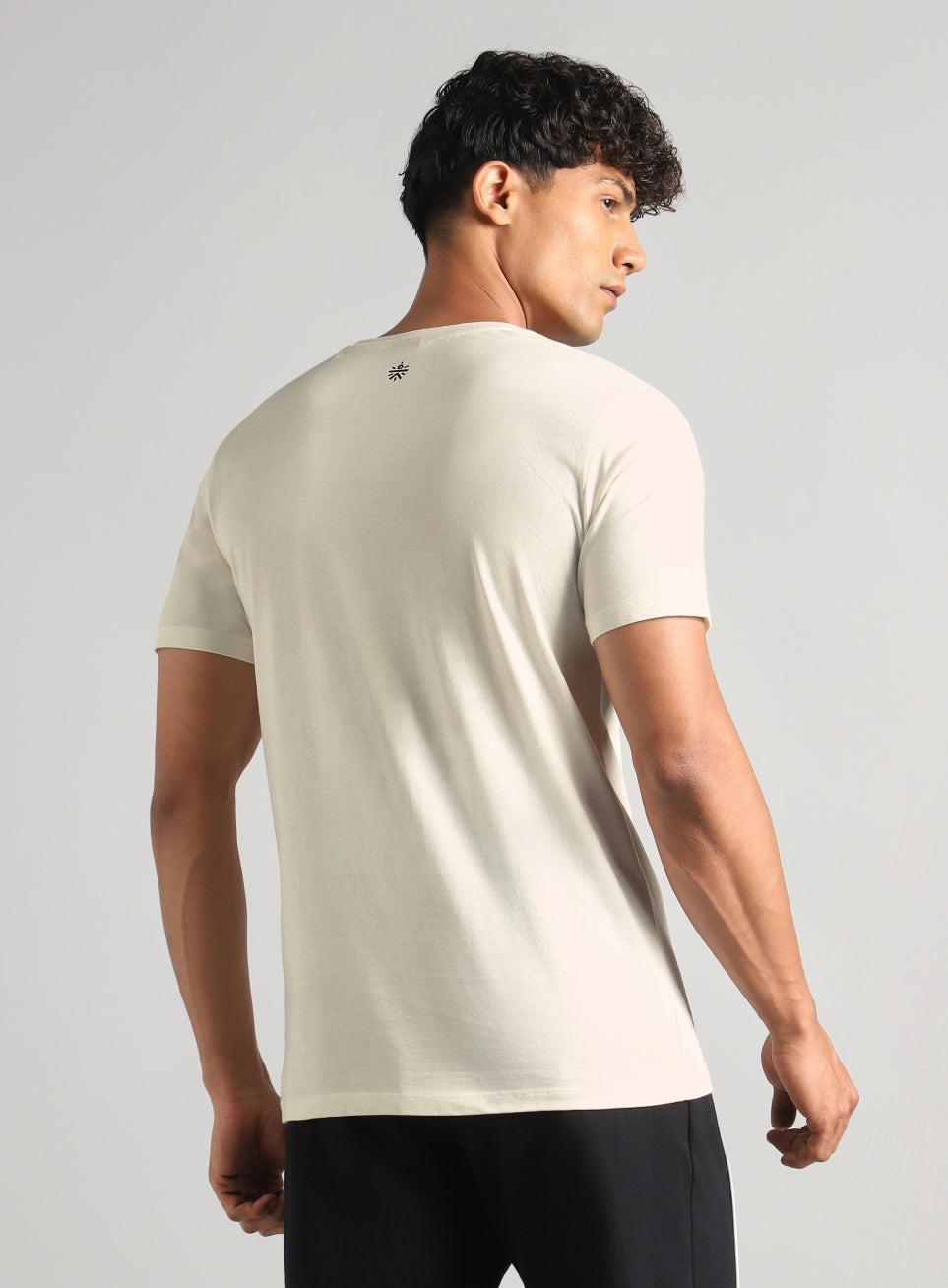 Men's Off White Cult Athlete T-shirt