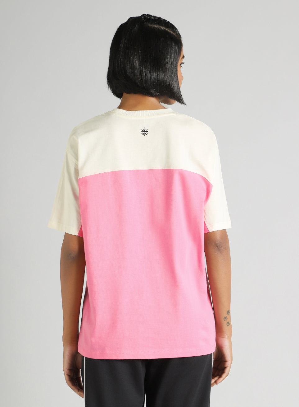 Women's Pink Offbeat Colorblock Oversized Fit T-Shirt