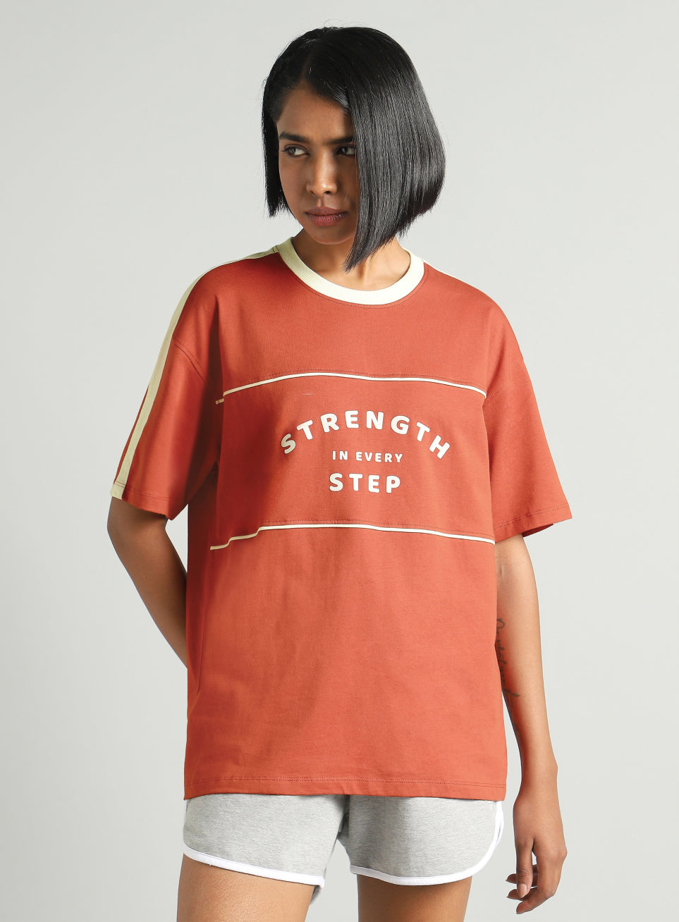 Women's Rust Fun Play Block Graphic Oversized T-shirt