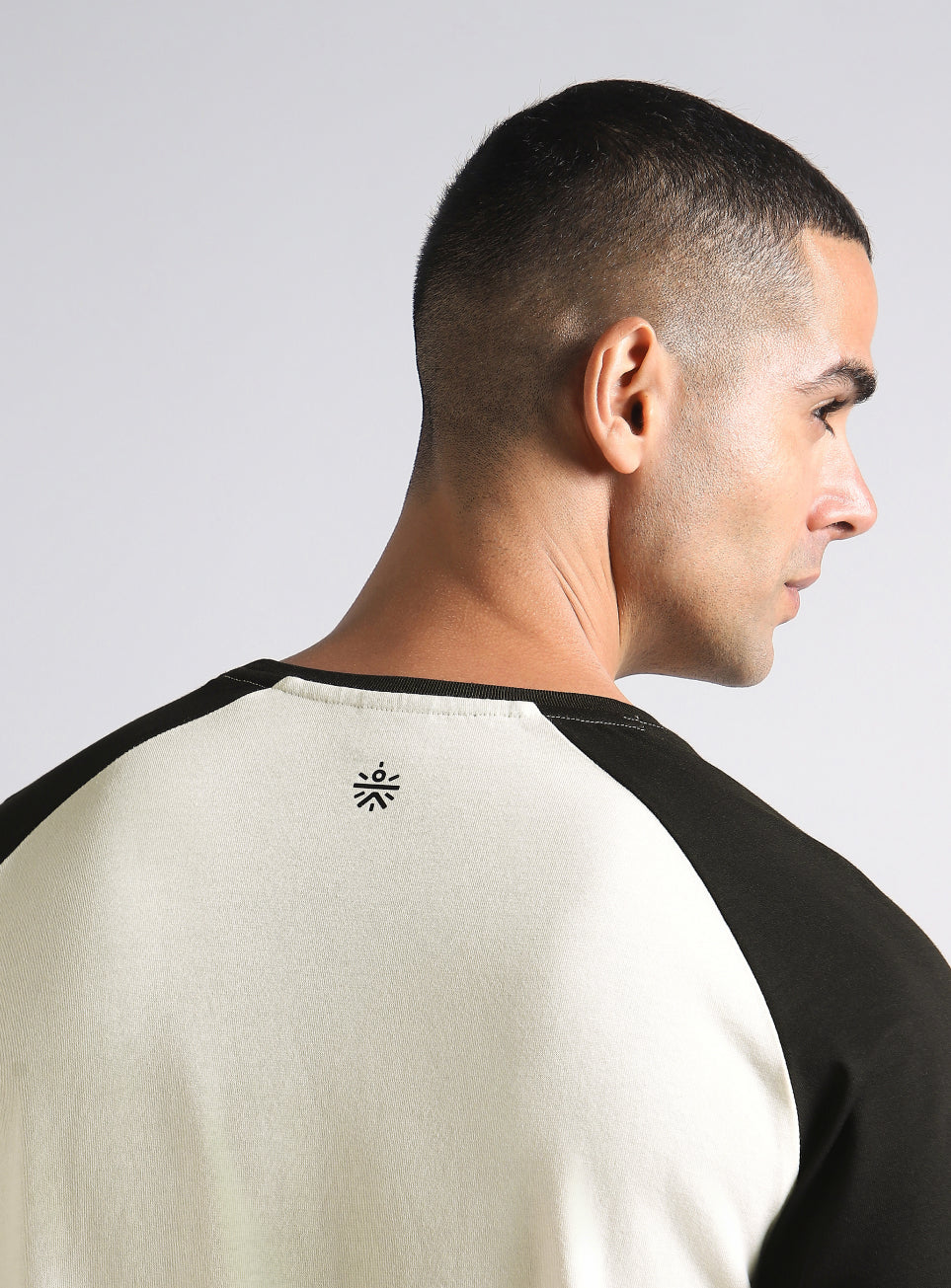 Men's Off White Courtside Sporty Colorblock T-shirt