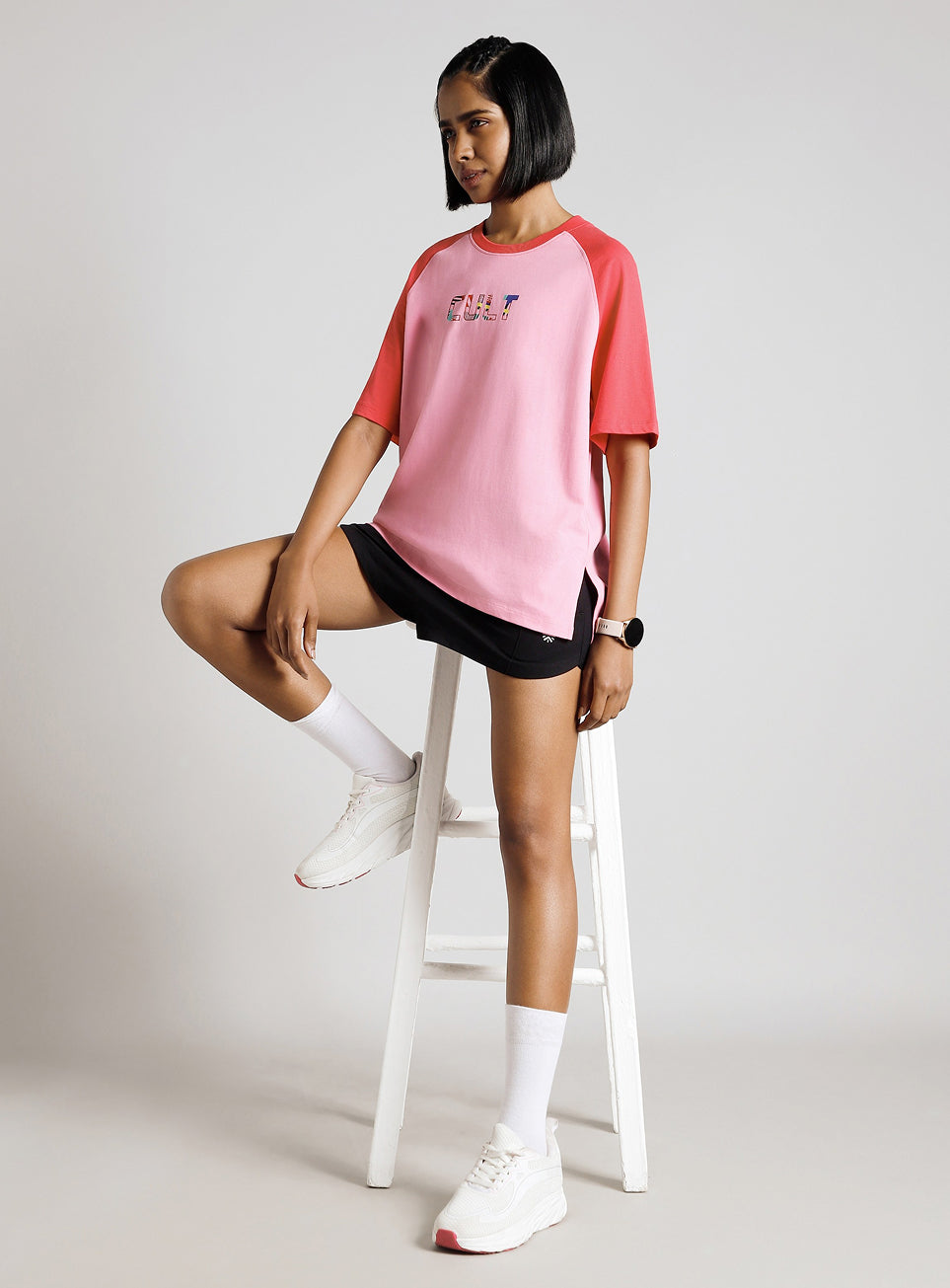 Women's Pink Retro Block Graphic Oversized T-shirt