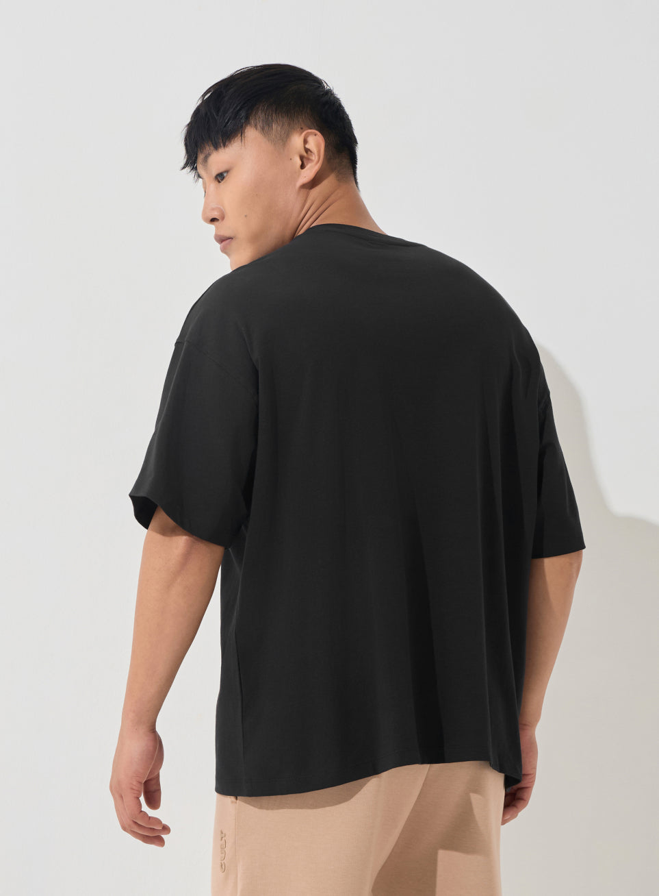 Men's Black Soft Form Oversized T-shirt
