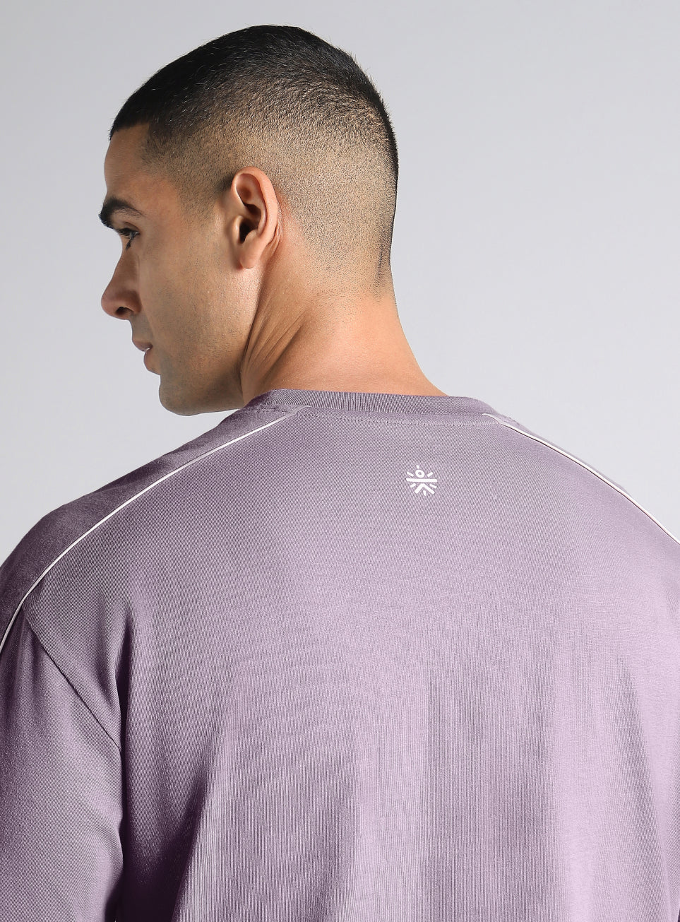 Men's Purple Colorblock Sporty Oversized Fit T-shirt