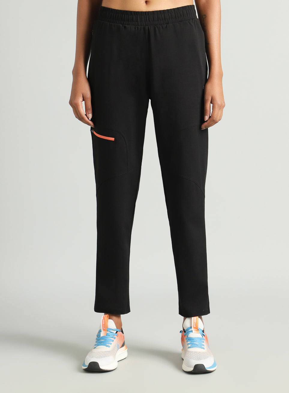 Women's Black Trail Run Day Trackpants