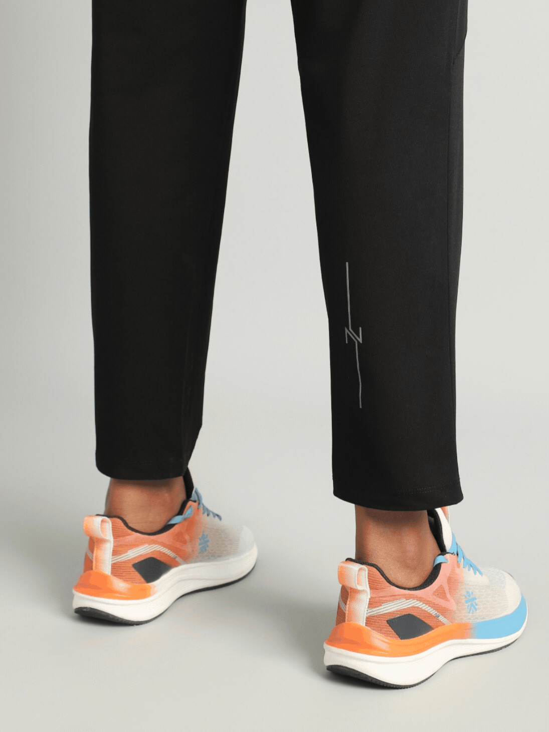 Women's Black Trail Run Day Trackpants