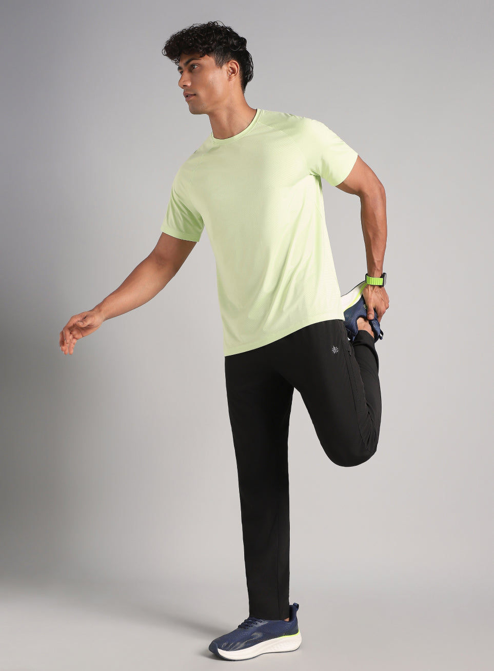 Men's Black Pro Movement Runner's Trackpants