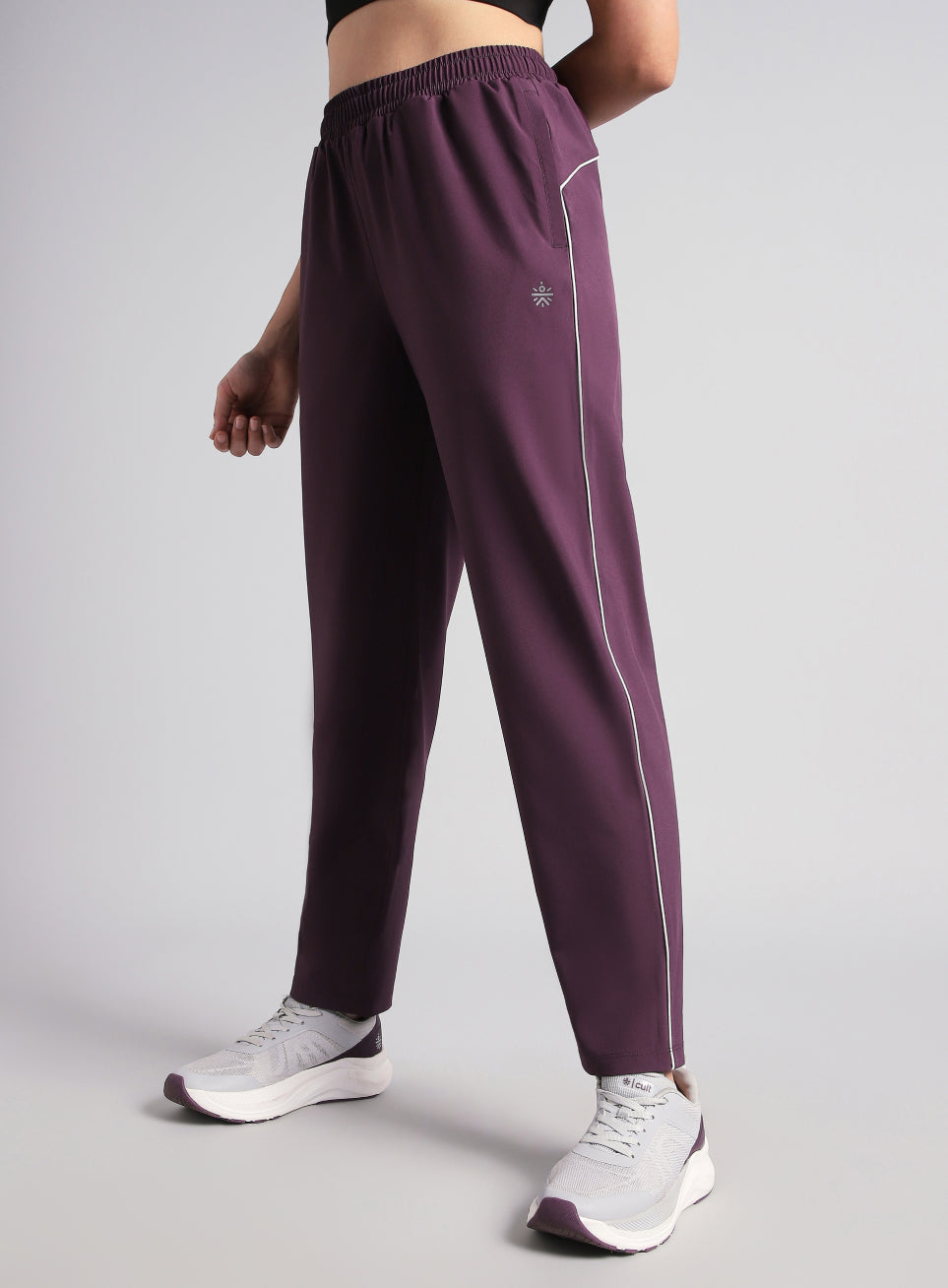Women's Wine Sprint Trackpants