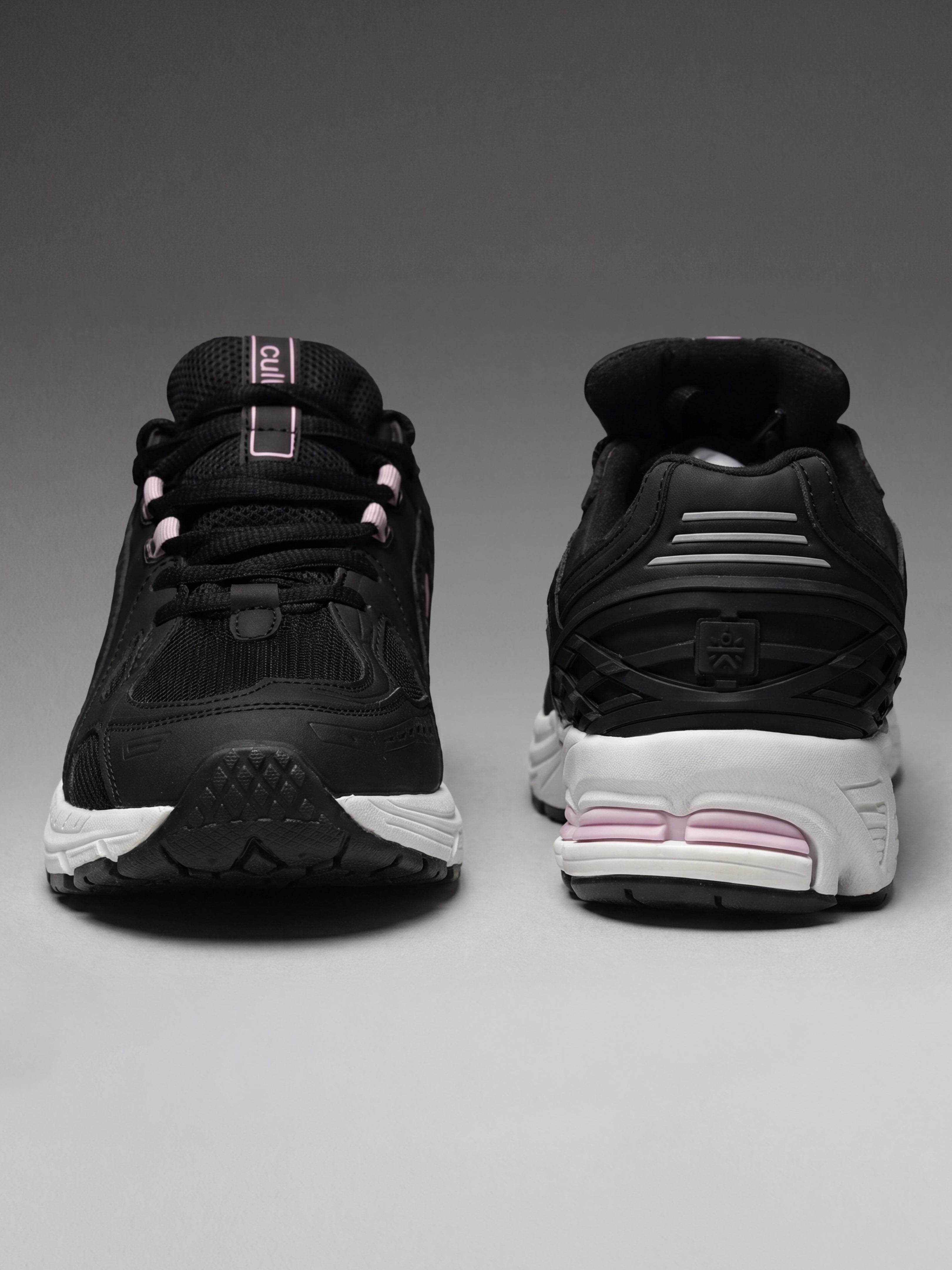 cult Women's GlideSync Sneakers - Black