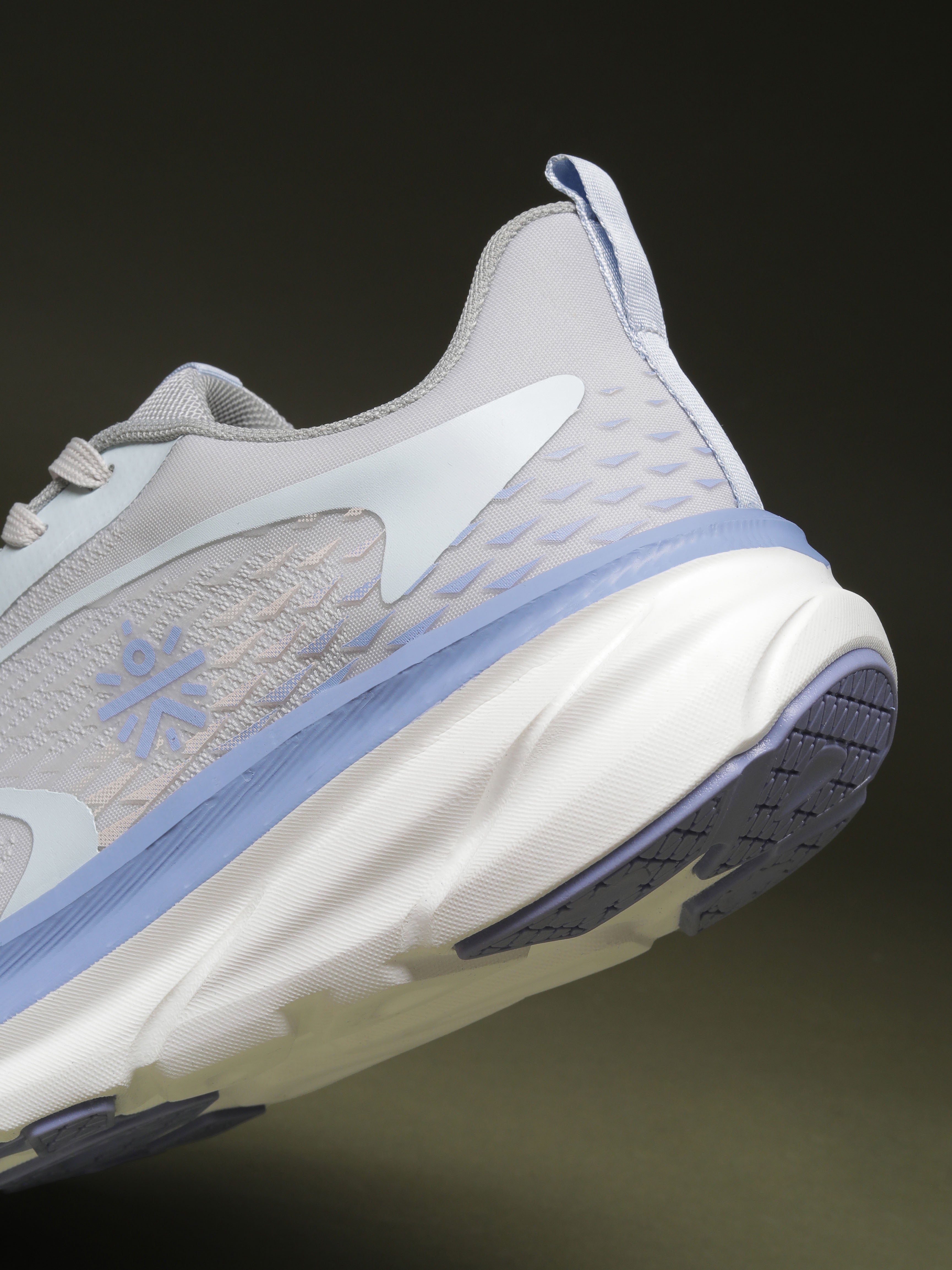 cult Women's CloudRise Running Shoes - Ice Blue