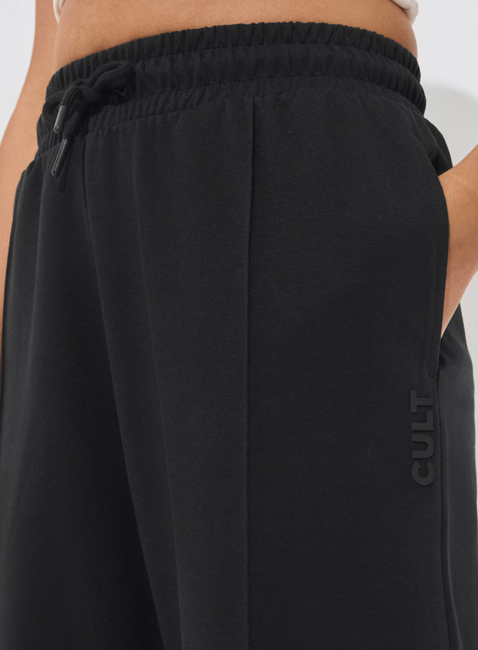 Women's Black Ultra Luxe Tailored Trackpants