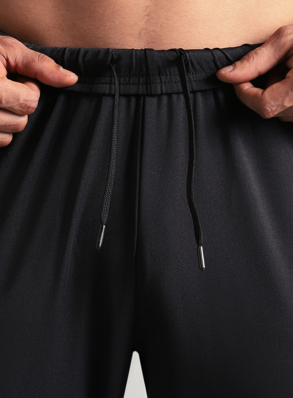 Men's Black Runner's In Motion Graphic Trackpant