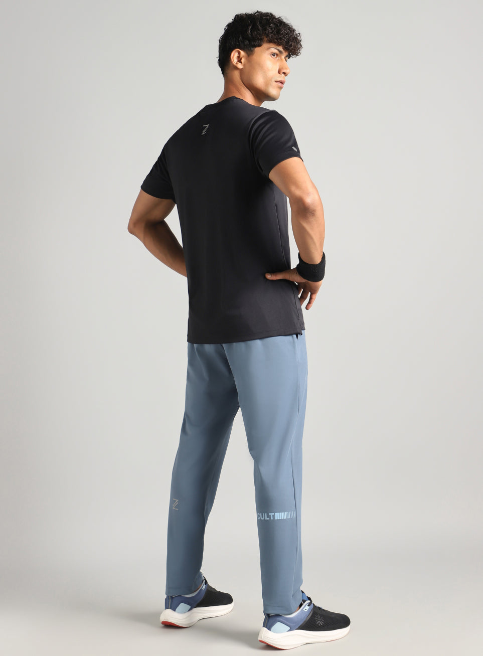 Men's Blue Runner's In Motion Graphic Trackpants