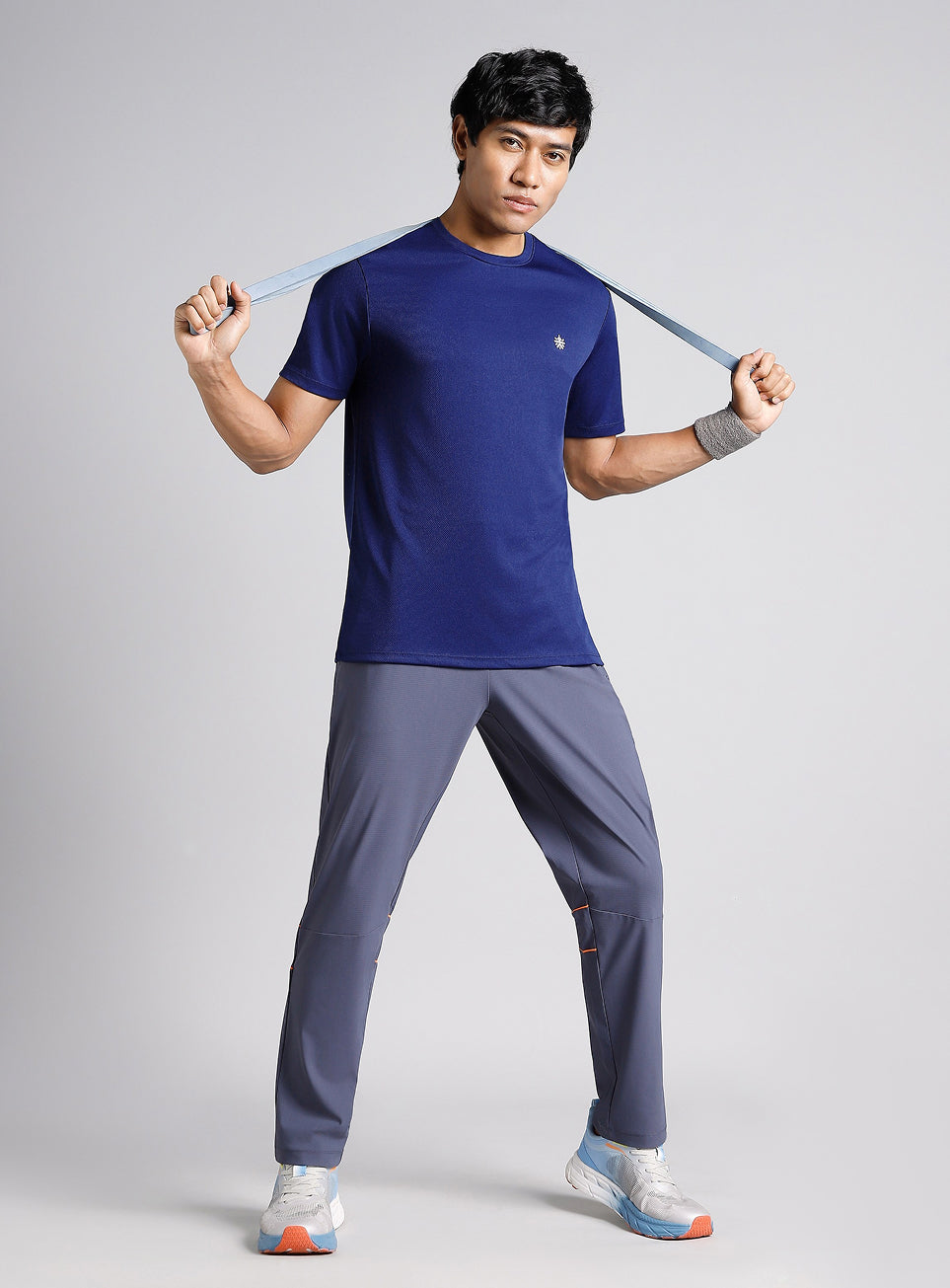 Men's Navy Train All FLY-DRY™ T-Shirt