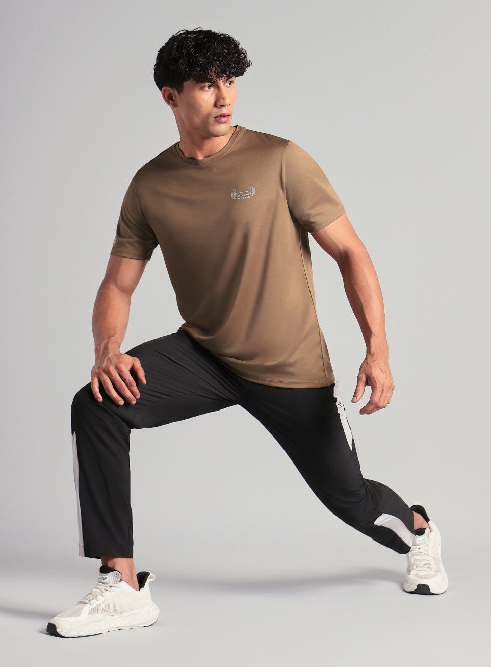 Men's Brown Training Graphic T-Shirt