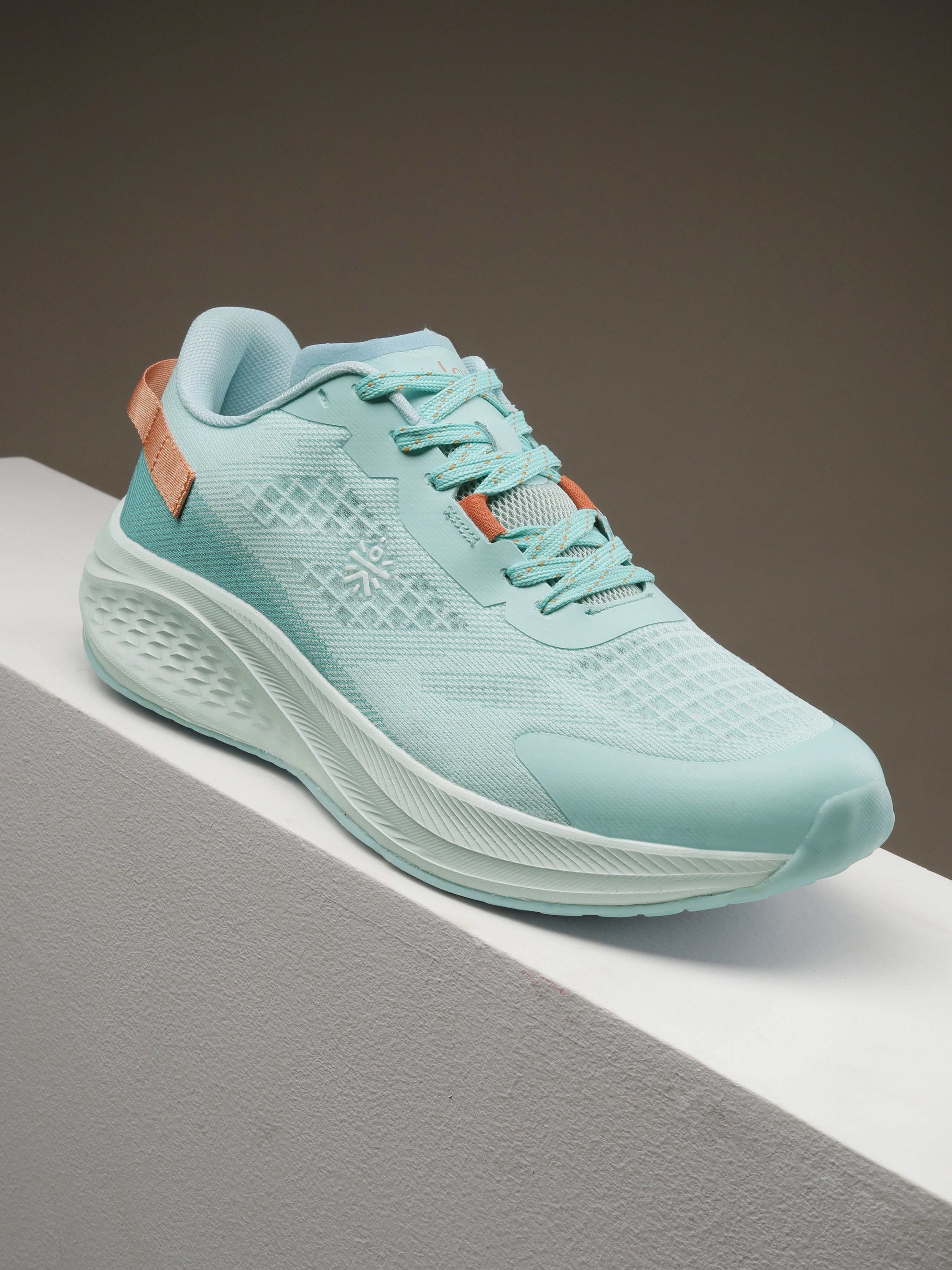 cult Women's SwiftArc Running Shoes - Mint