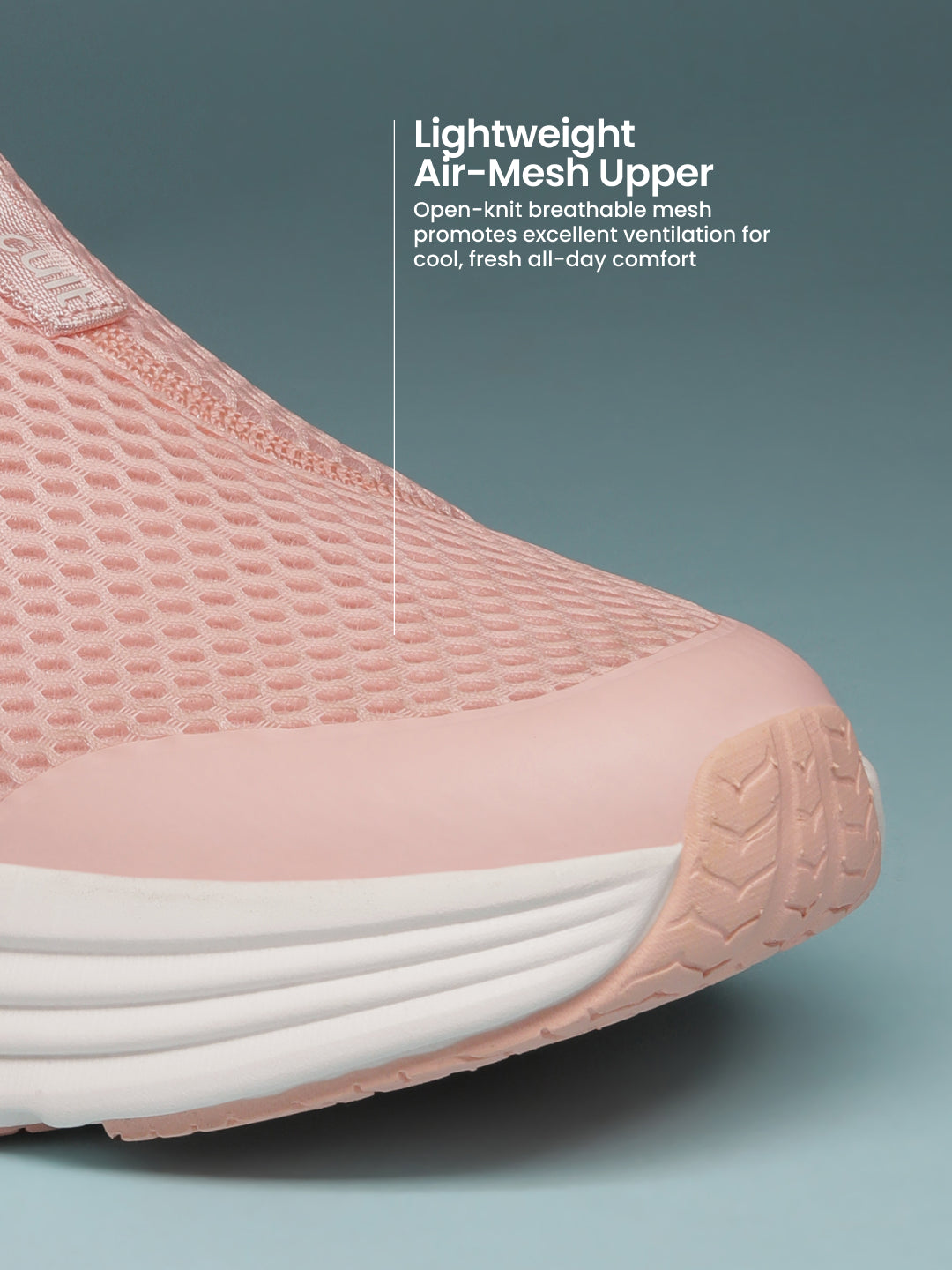 cult Women's AeroKnit Walking Shoes - Peach