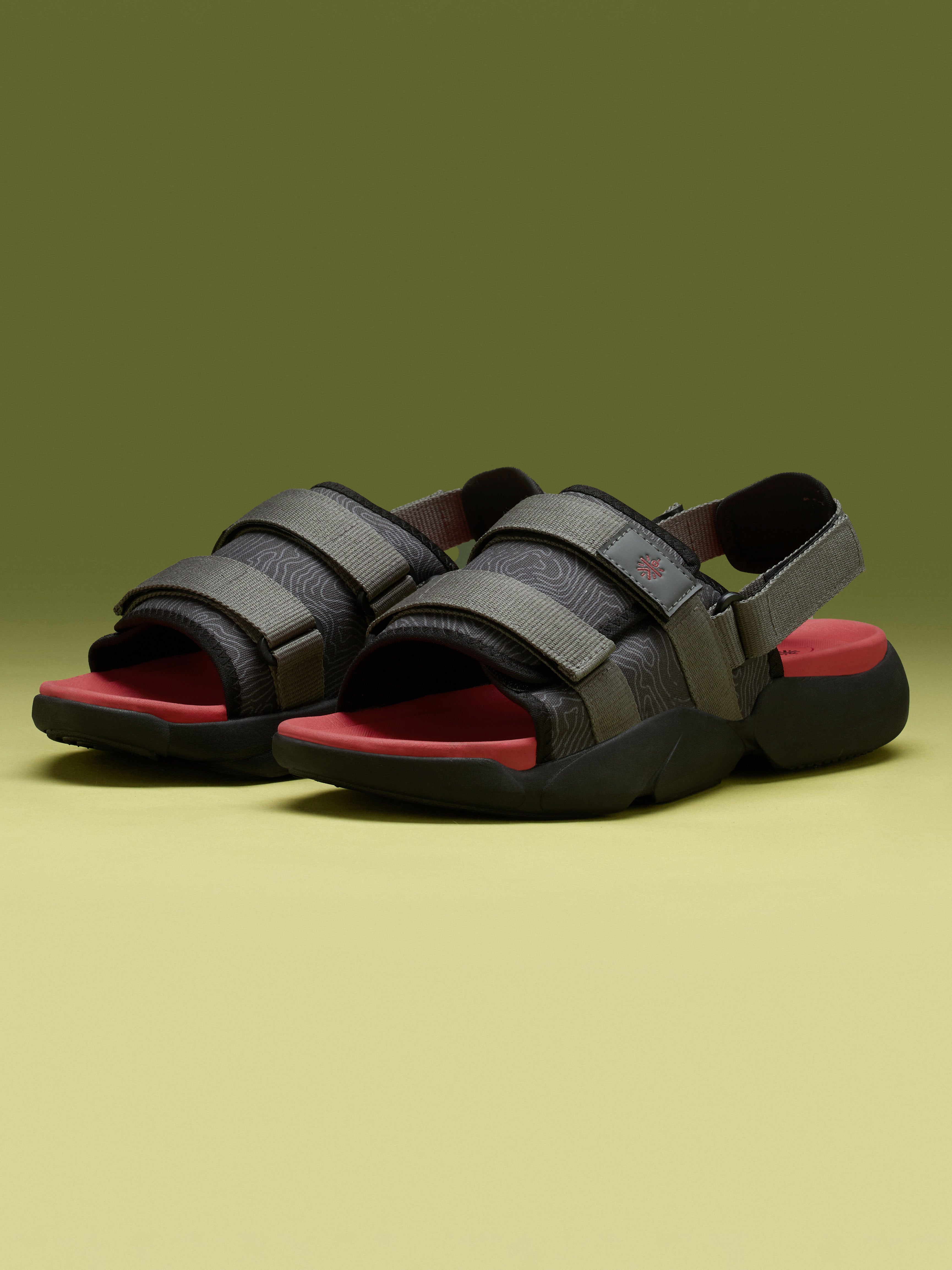 cult Men's FlexStrap Sandals - Black